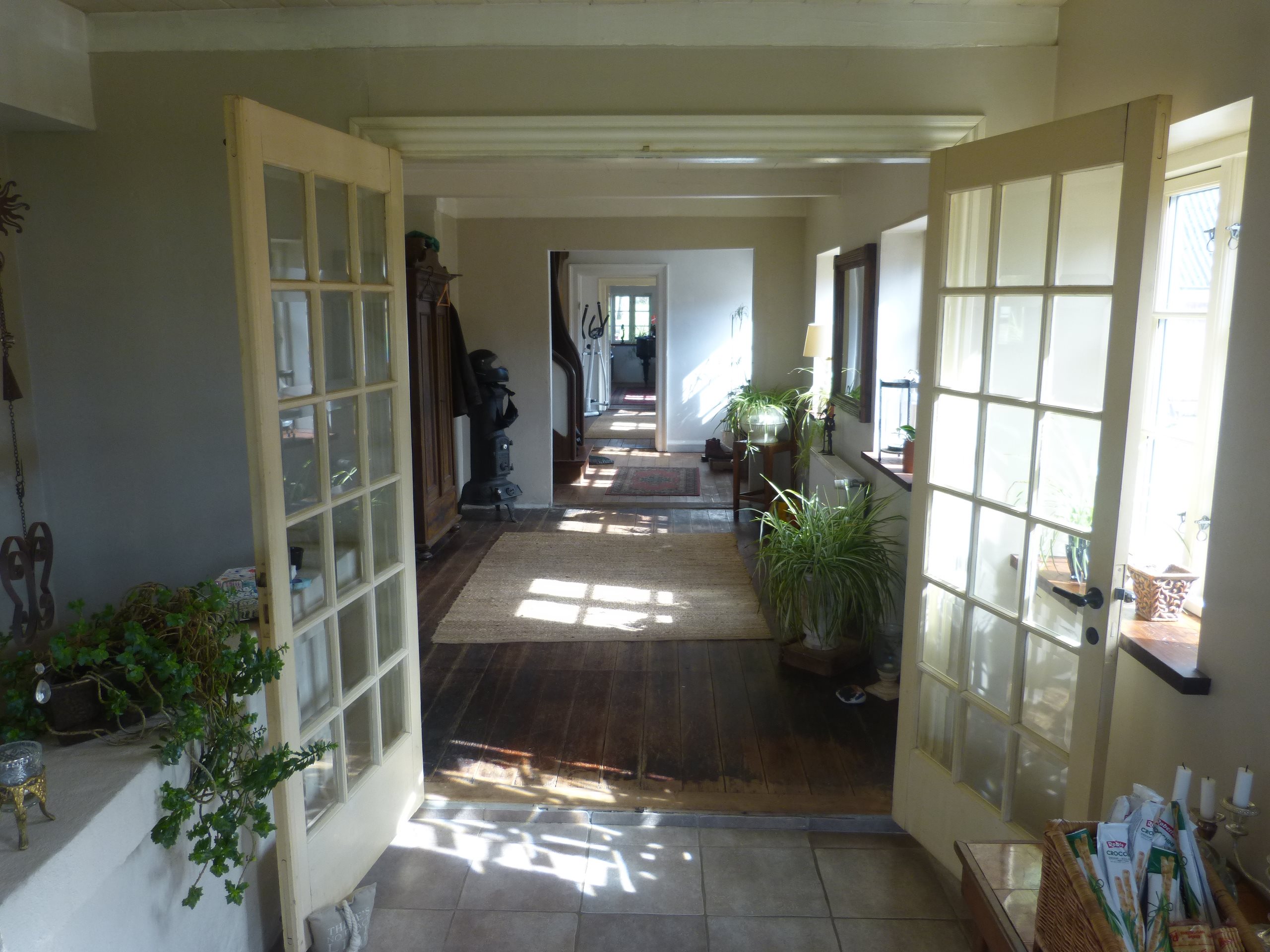 Fremhævet gang set fra køkken billede i fuldskærmstilstand. Billede af Bjergegyden 12, Sønderby Bj, 5631 Ebberup