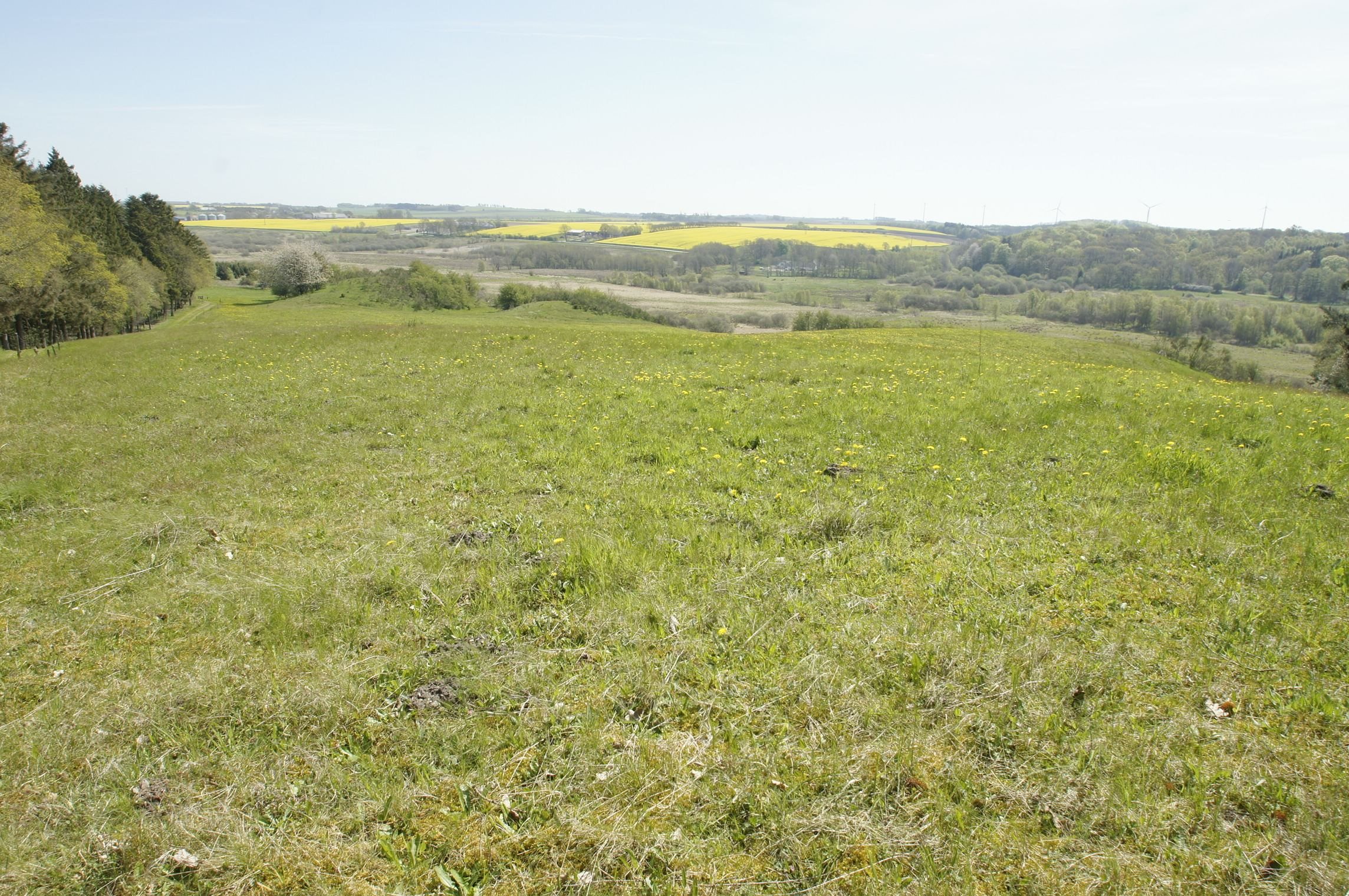 Fremhævet andet billede i fuldskærmstilstand. Billede af Hemvej 36, Hem, 9550 Mariager