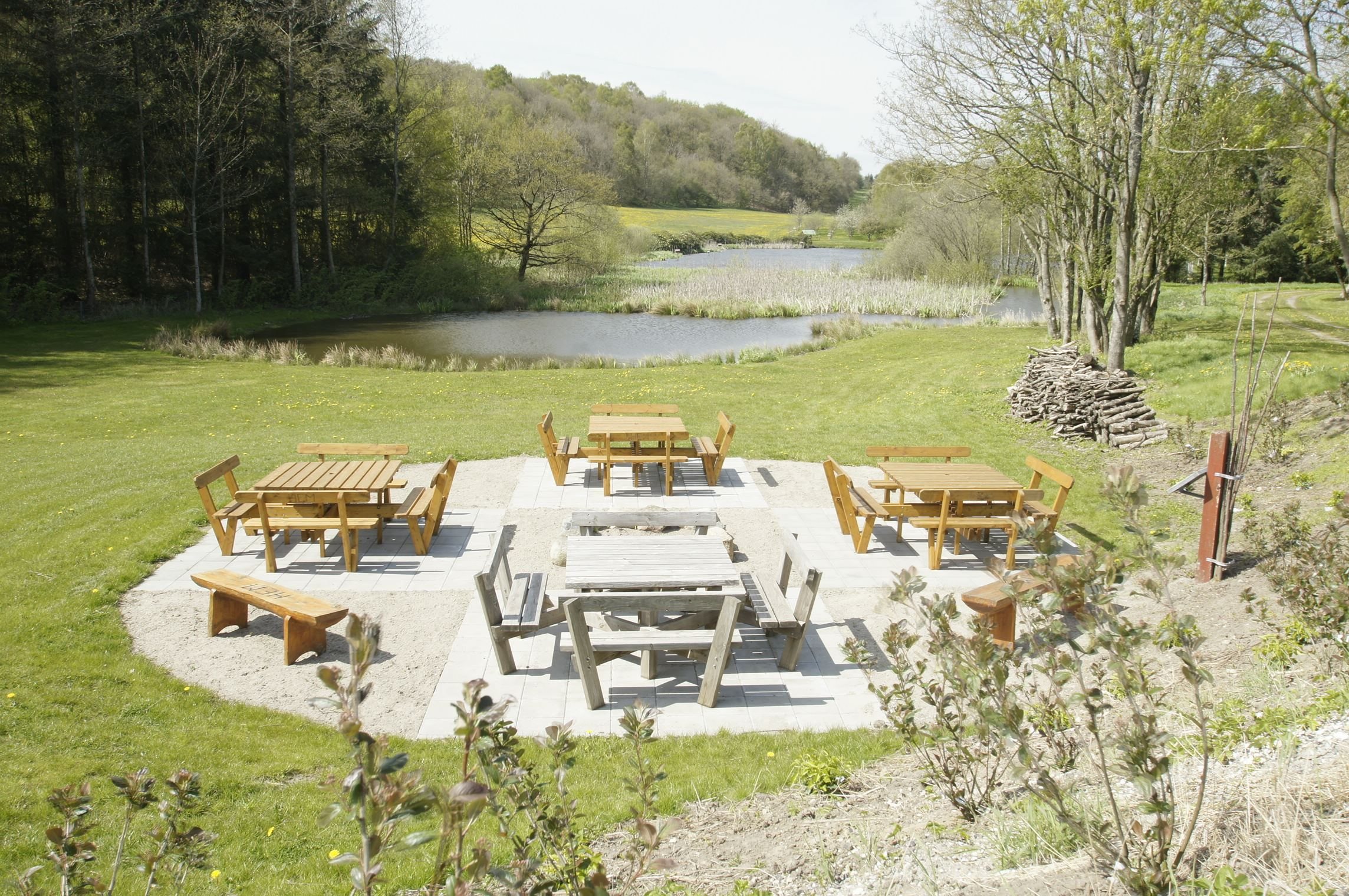 Fremhævet andet billede i fuldskærmstilstand. Billede af Hemvej 36, Hem, 9550 Mariager