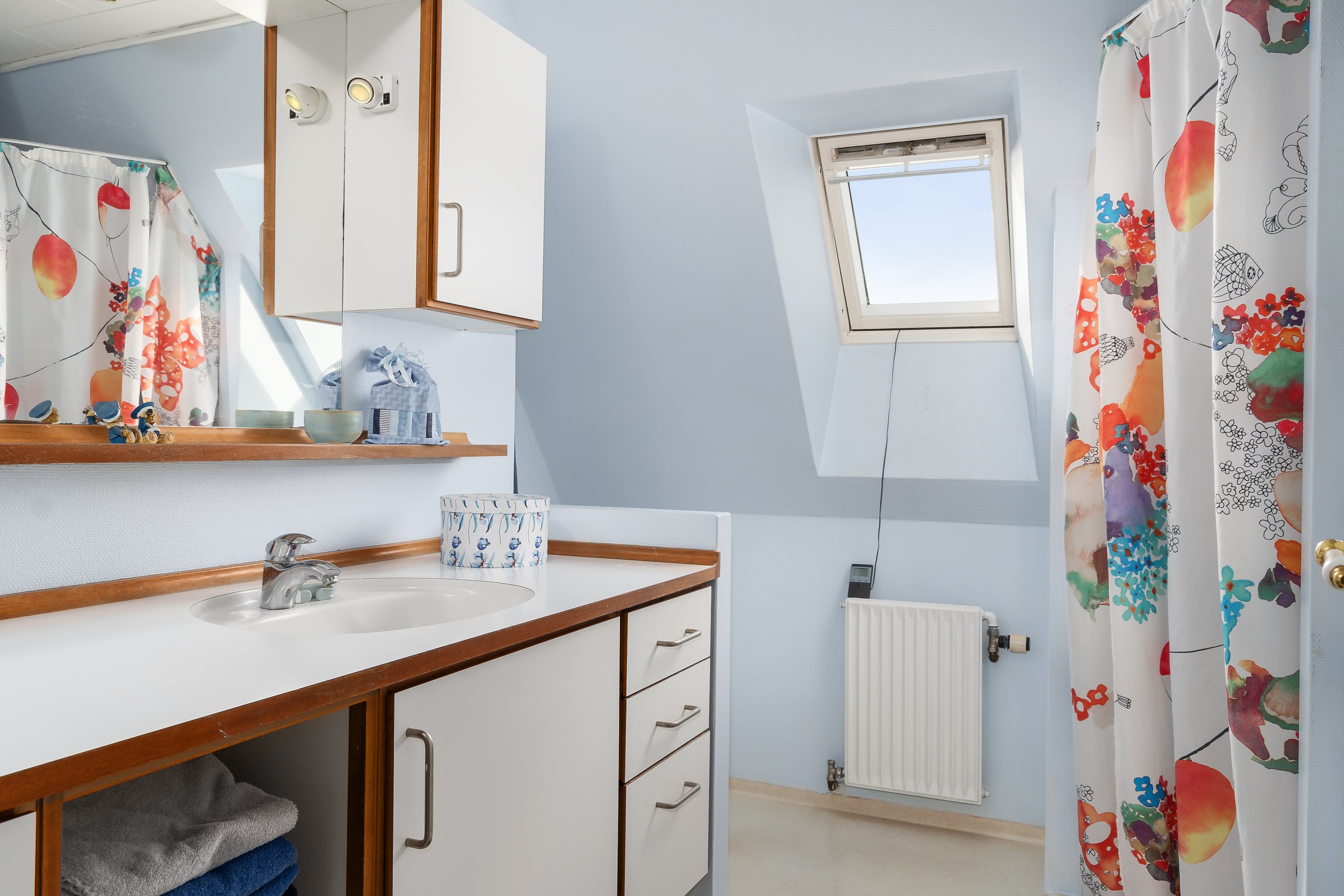 Fremhævet badeværelse billede i fuldskærmstilstand. Billede af Mojbølvej 1, Øster Lindet, 6630 Rødding