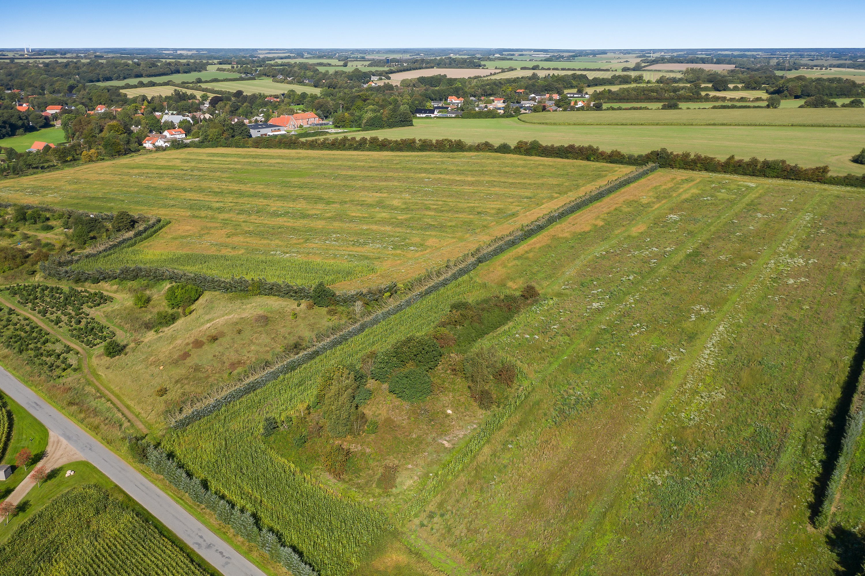 Fremhævet marker billede i fuldskærmstilstand. Billede af Mojbølvej 1, Øster Lindet, 6630 Rødding