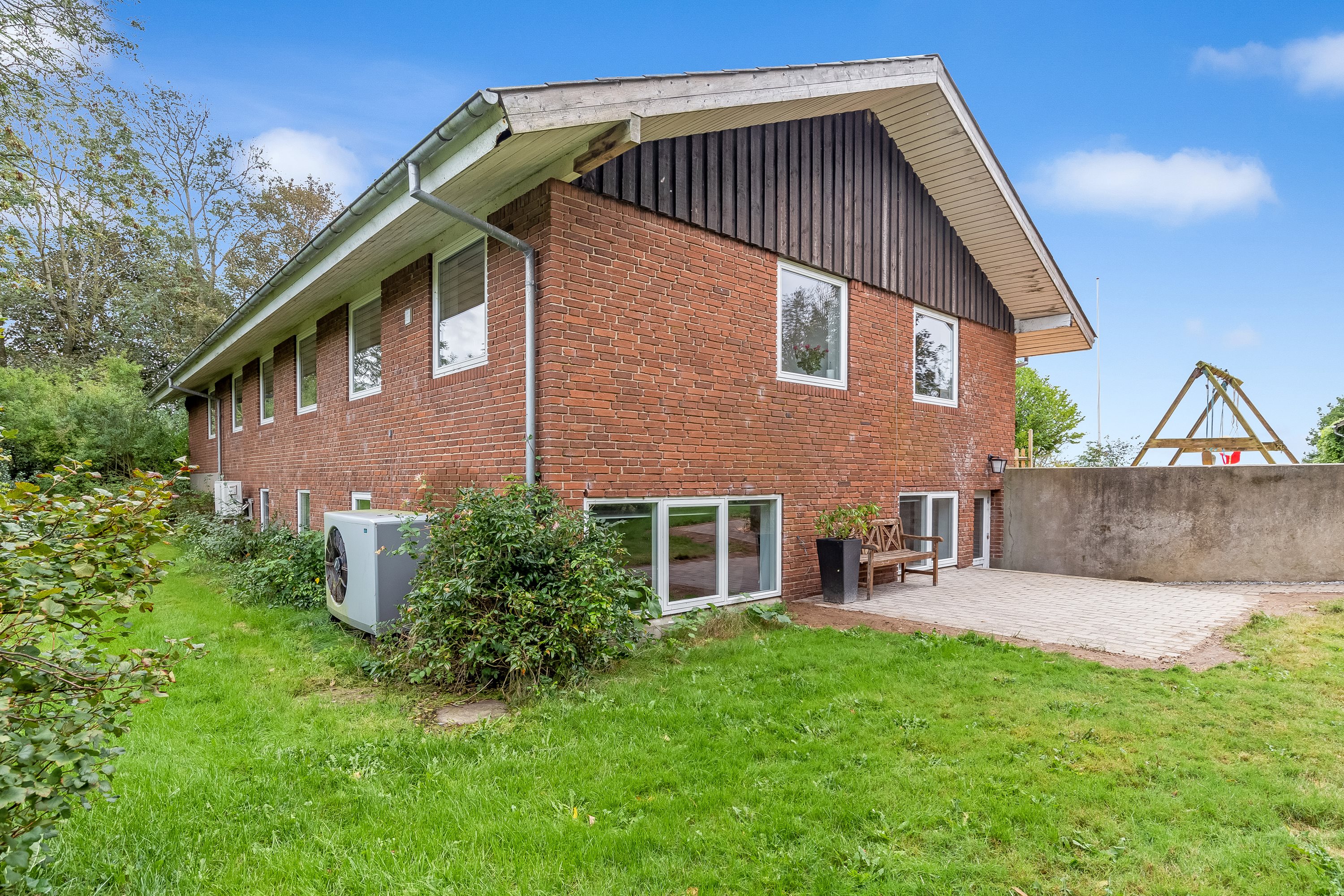 Fremhævet andet billede i fuldskærmstilstand. Billede af Gl. Alstrupvej 5, 7500 Holstebro