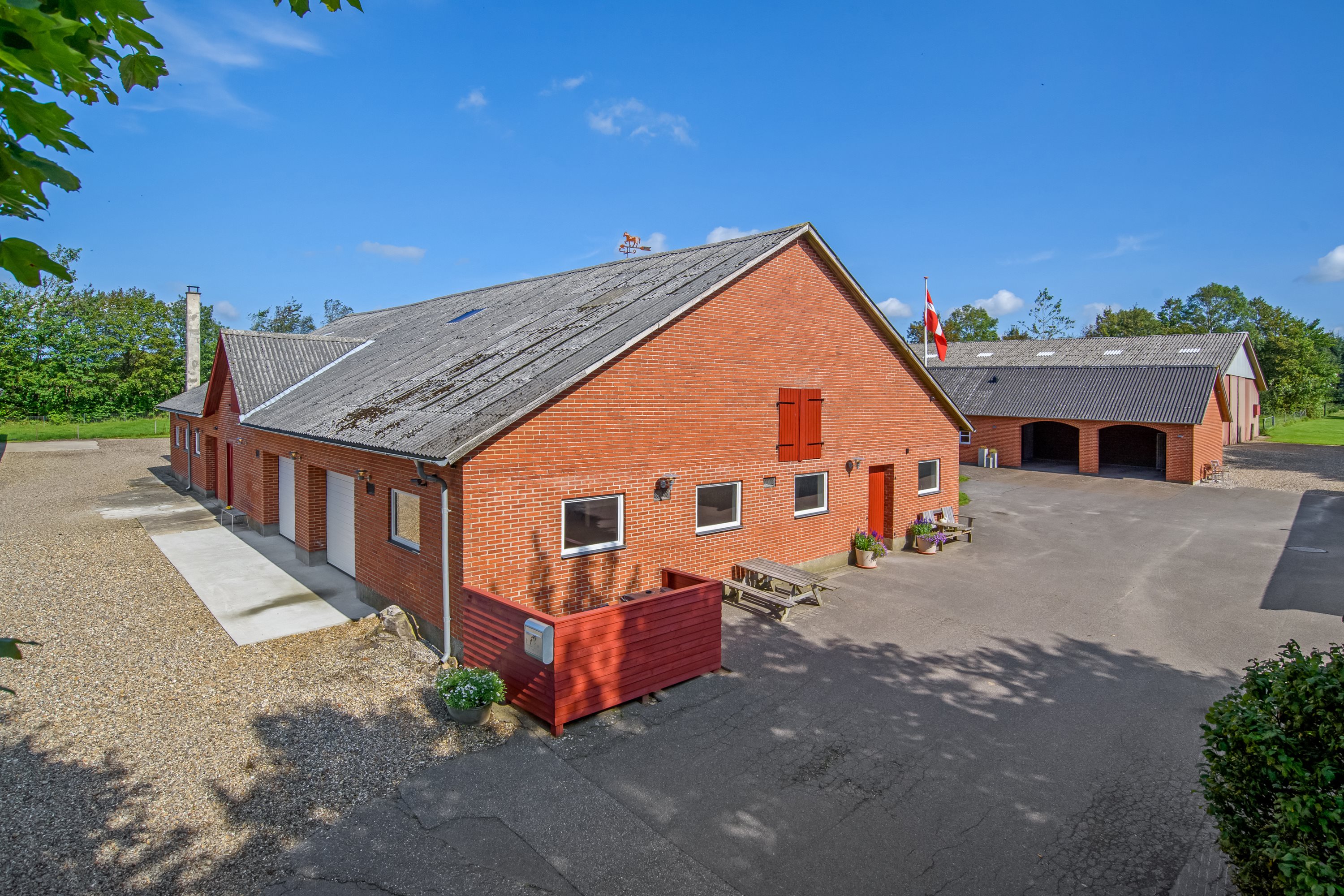 Fremhævet andet billede i fuldskærmstilstand. Billede af Kobberupvej 88, Mejrup, 7500 Holstebro