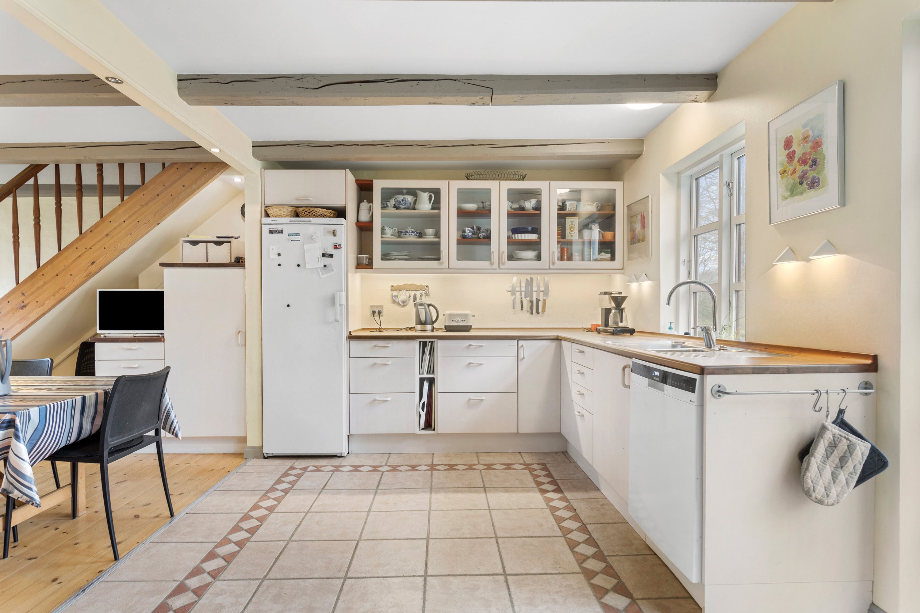 Fremhævet køkken billede i fuldskærmstilstand. Billede af Vestermarken 14, 9370 Hals