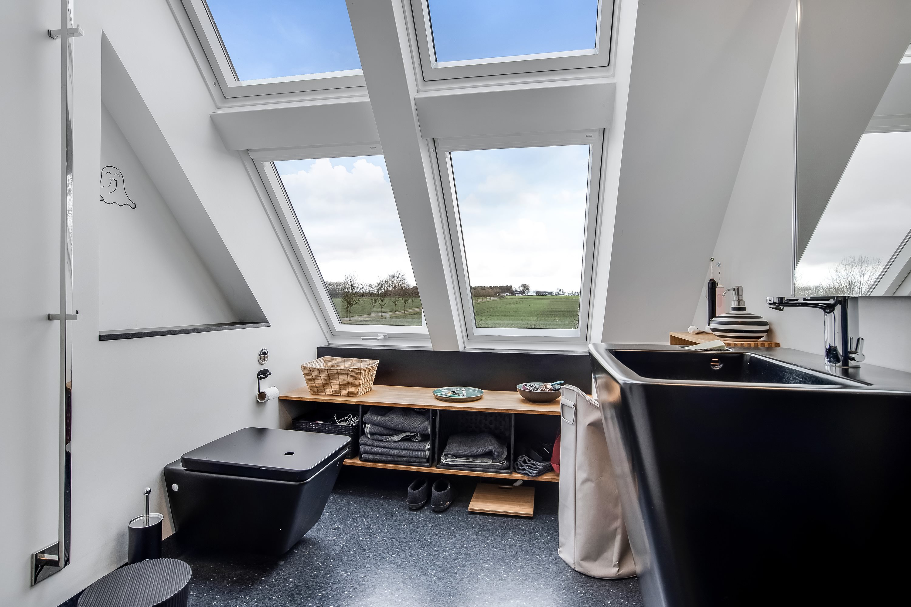 Fremhævet andet billede i fuldskærmstilstand. Billede af Korsholmvej 139, Glerup, 9631 Gedsted