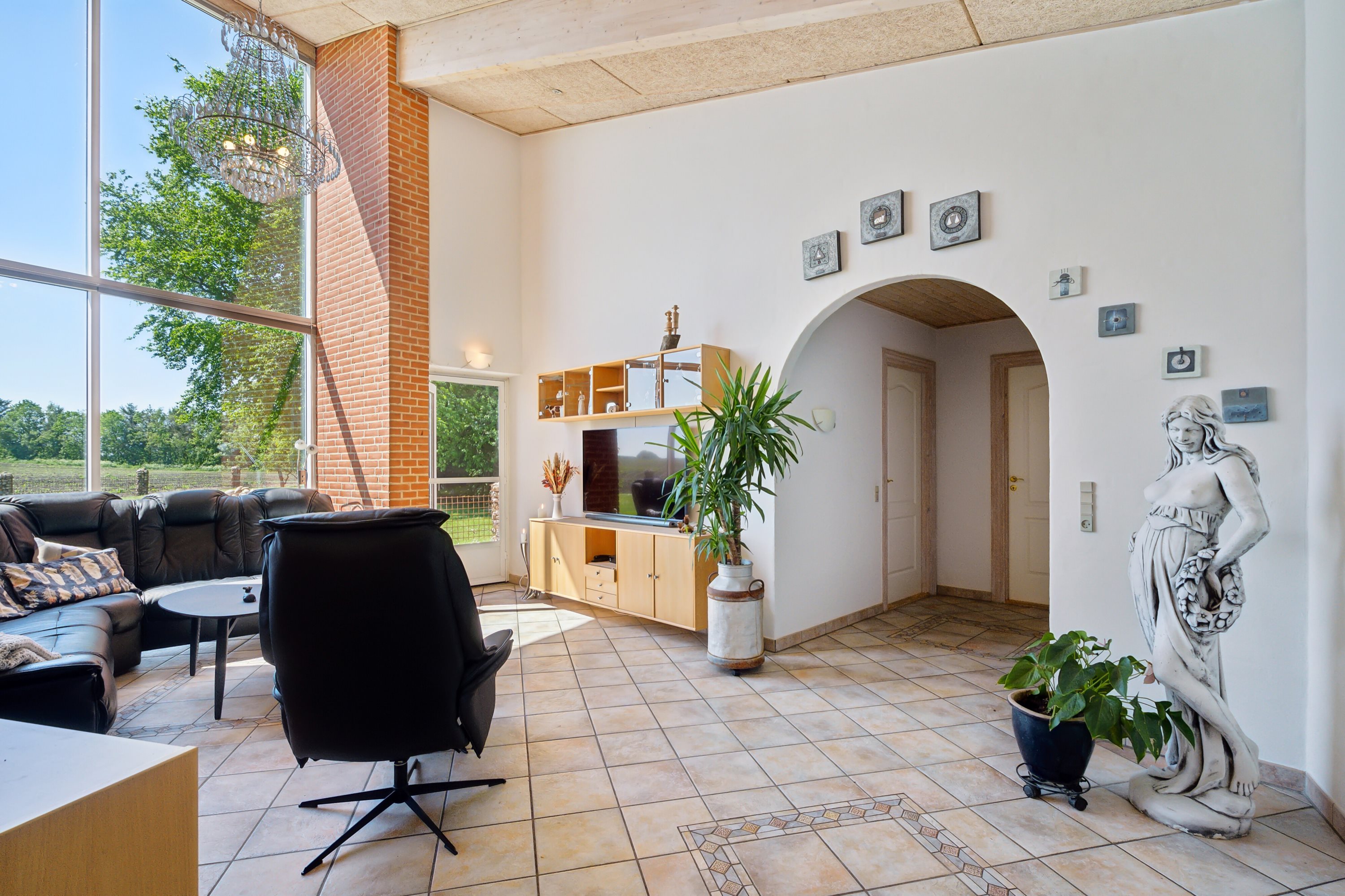 Fremhævet stue billede i fuldskærmstilstand. Billede af Batum Hedevej 8, Batum, 8830 Tjele