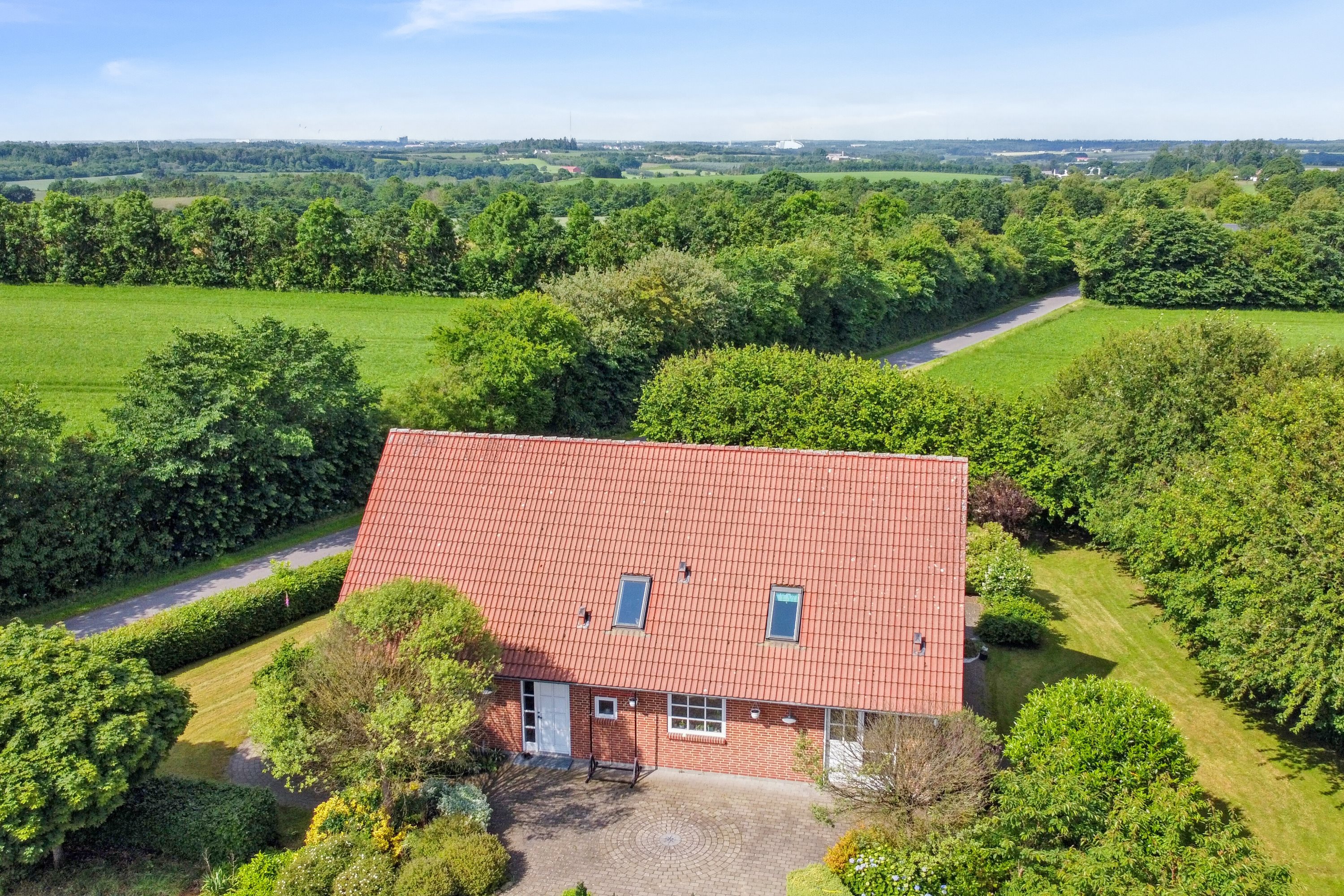 Fremhævet luftfoto billede i fuldskærmstilstand. Billede af Batum Hedevej 8, Batum, 8830 Tjele