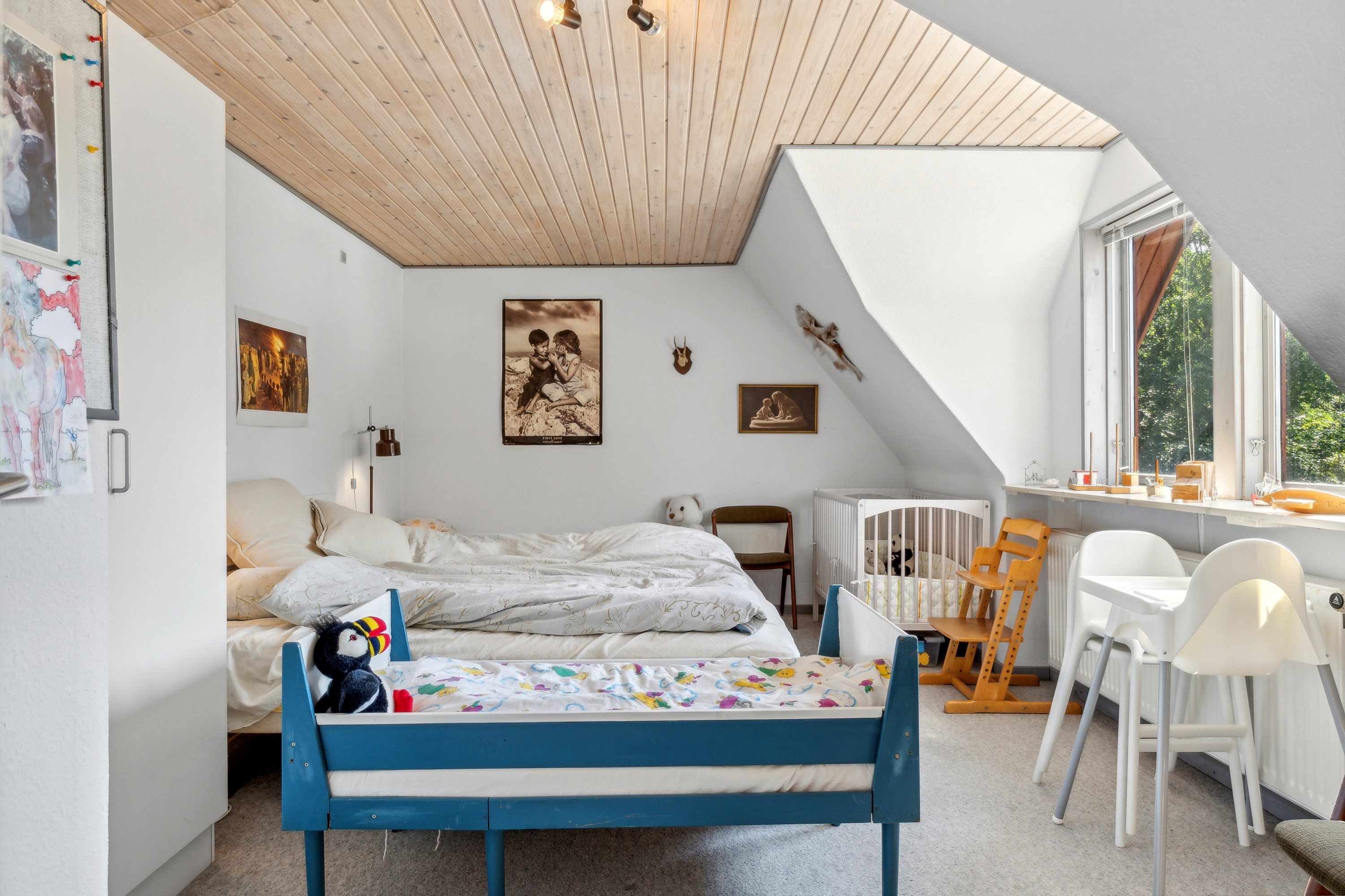 Fremhævet soveværelse billede i fuldskærmstilstand. Billede af Elverodvej 41, 5462 Morud