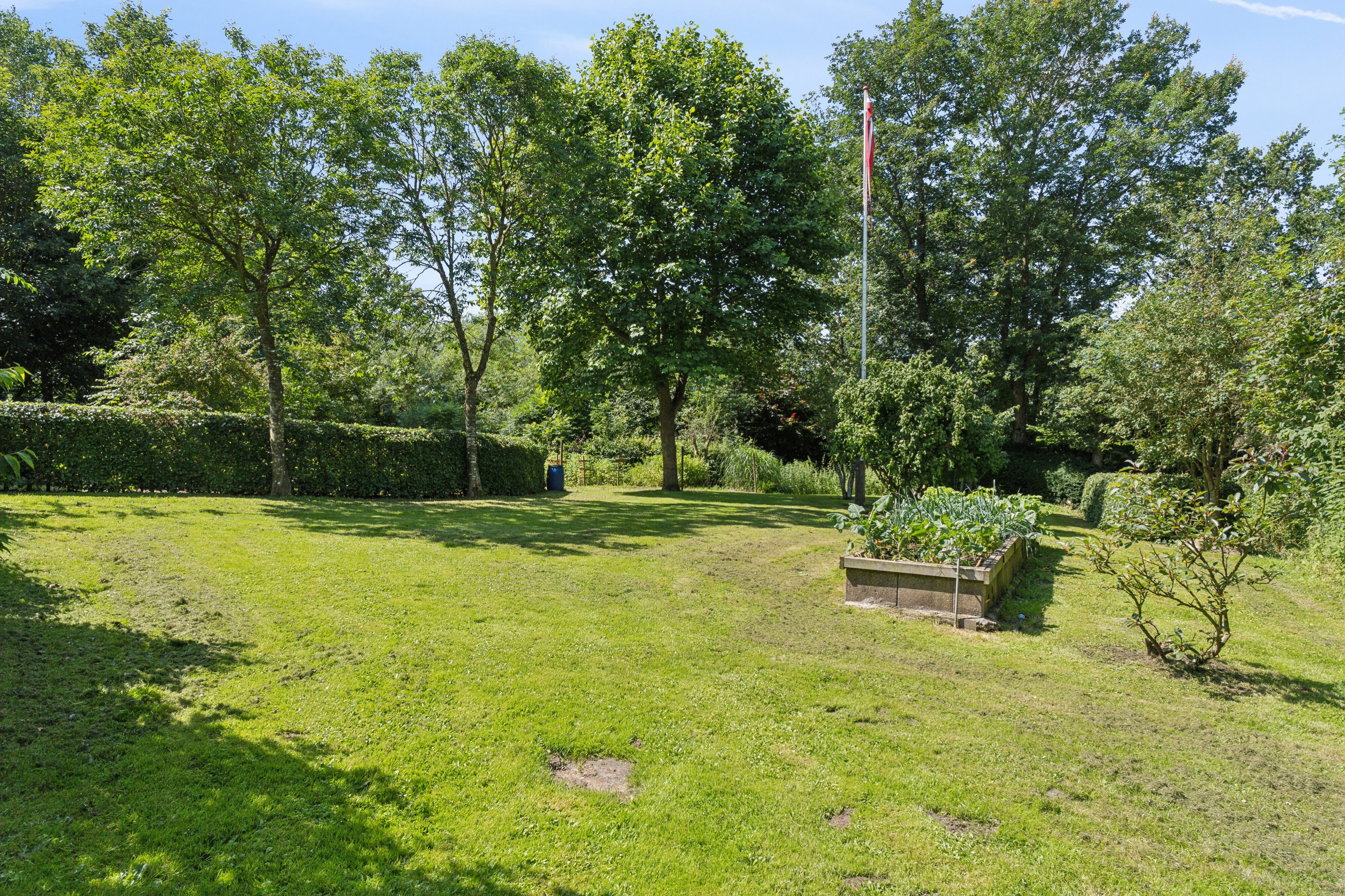 Fremhævet set fra haven billede i fuldskærmstilstand. Billede af Elverodvej 41, 5462 Morud