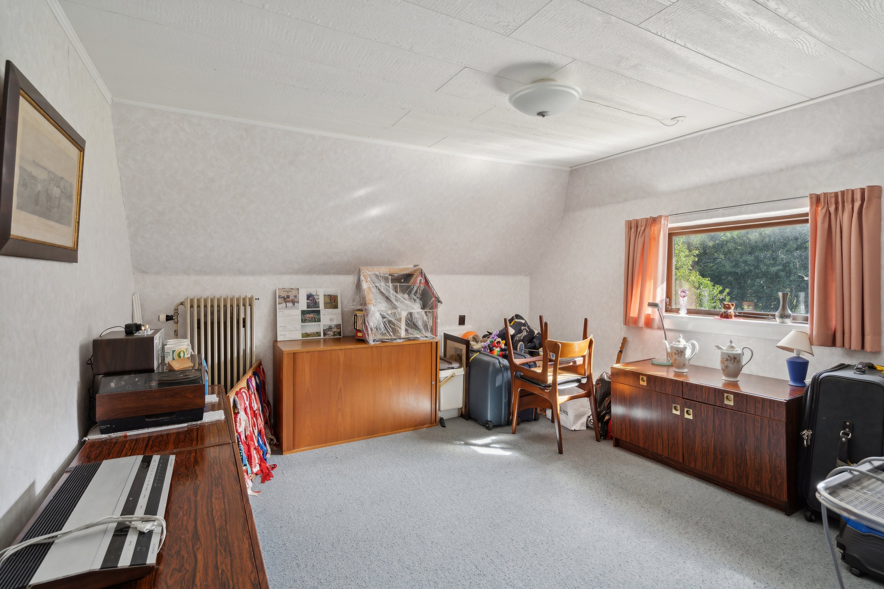 Fremhævet værelse 1.sal billede i fuldskærmstilstand. Billede af Fuglekildevej 83A, Verninge, 5690 Tommerup