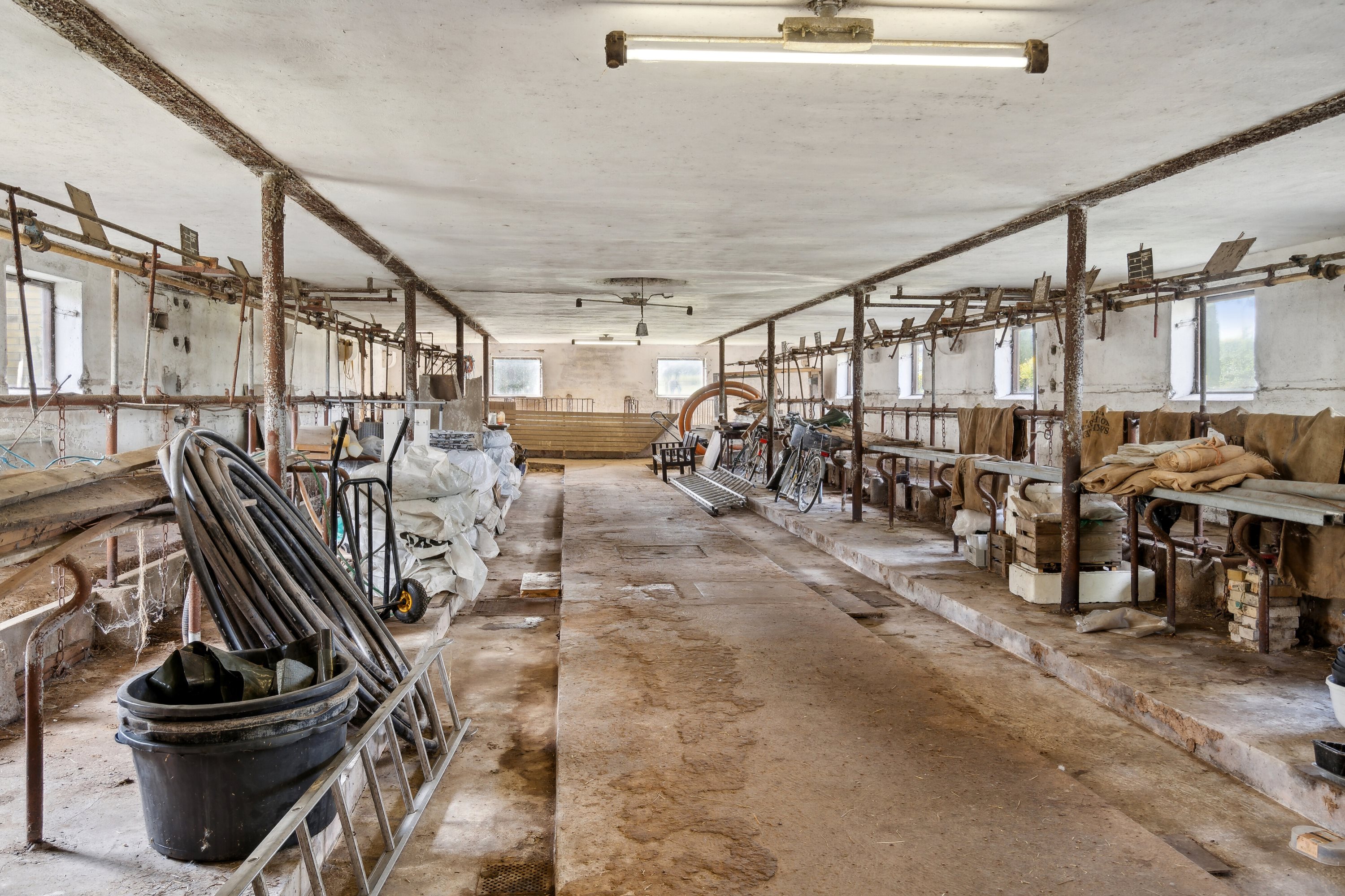 Fremhævet tidl. stald billede i fuldskærmstilstand. Billede af Fuglekildevej 83A, Verninge, 5690 Tommerup