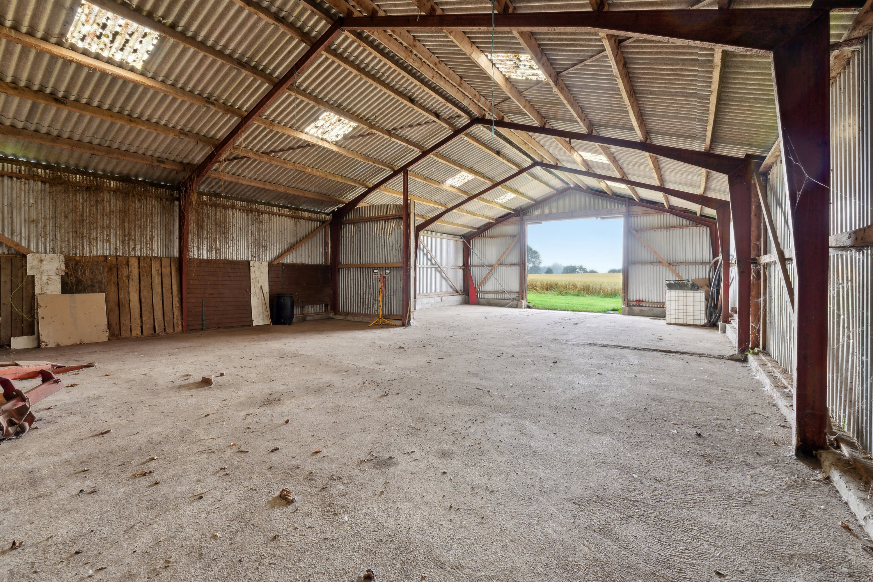 Fremhævet lade i opr. bygning billede i fuldskærmstilstand. Billede af Svendborgvej 284, og 270A, Åstrup, 5600 Faaborg