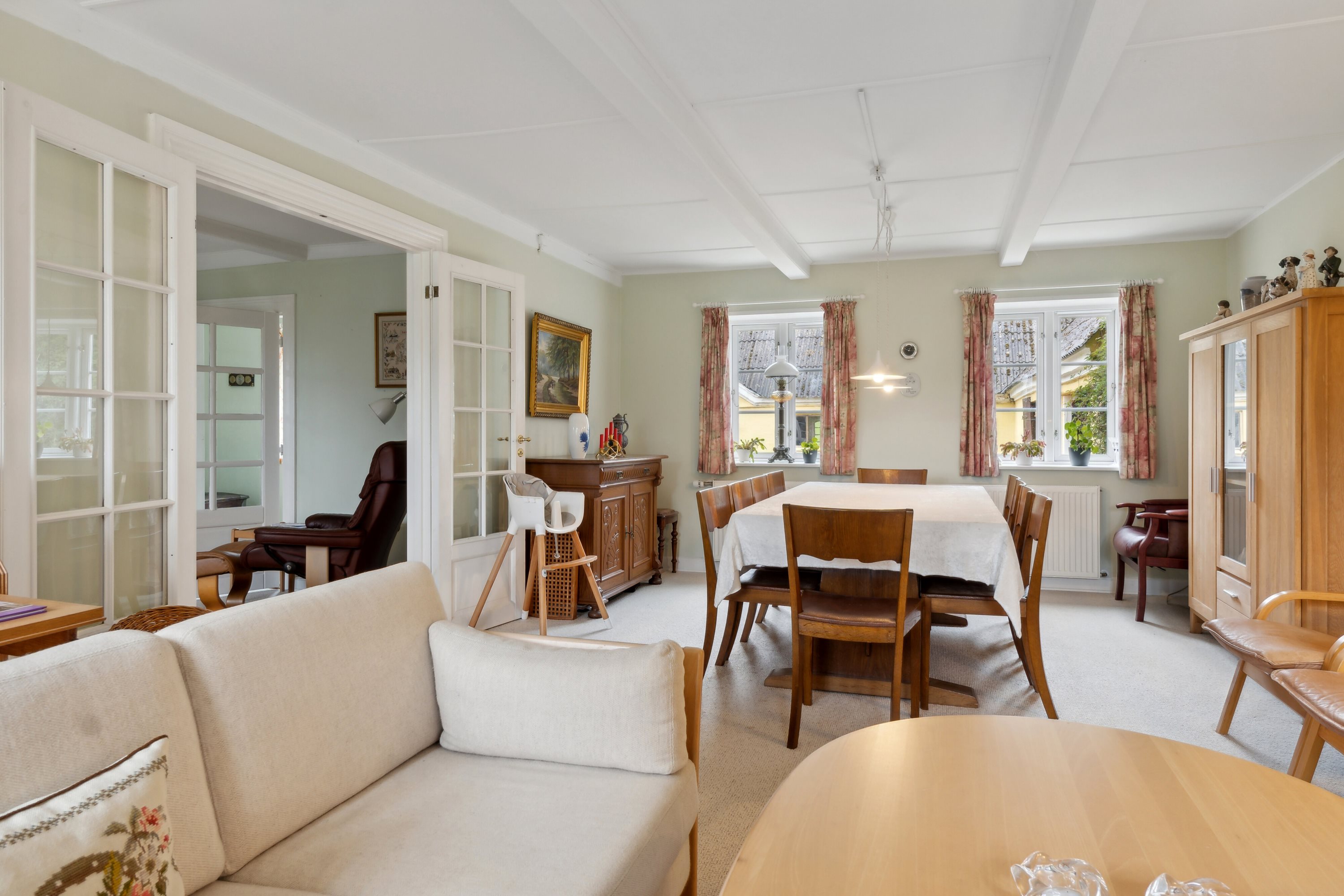 Fremhævet spisestue billede i fuldskærmstilstand. Billede af Svendborgvej 284, og 270A, Åstrup, 5600 Faaborg