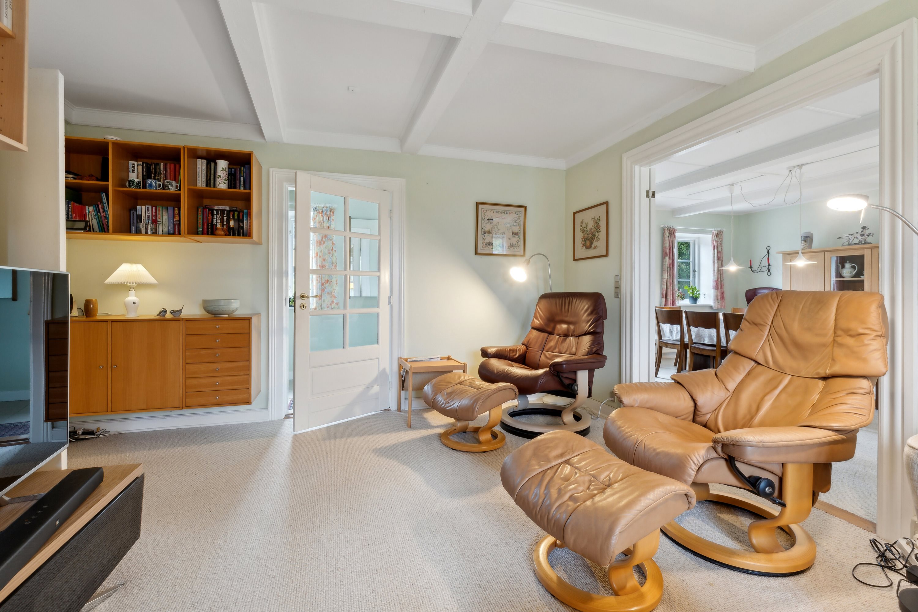 Fremhævet stue billede i fuldskærmstilstand. Billede af Svendborgvej 284, og 270A, Åstrup, 5600 Faaborg