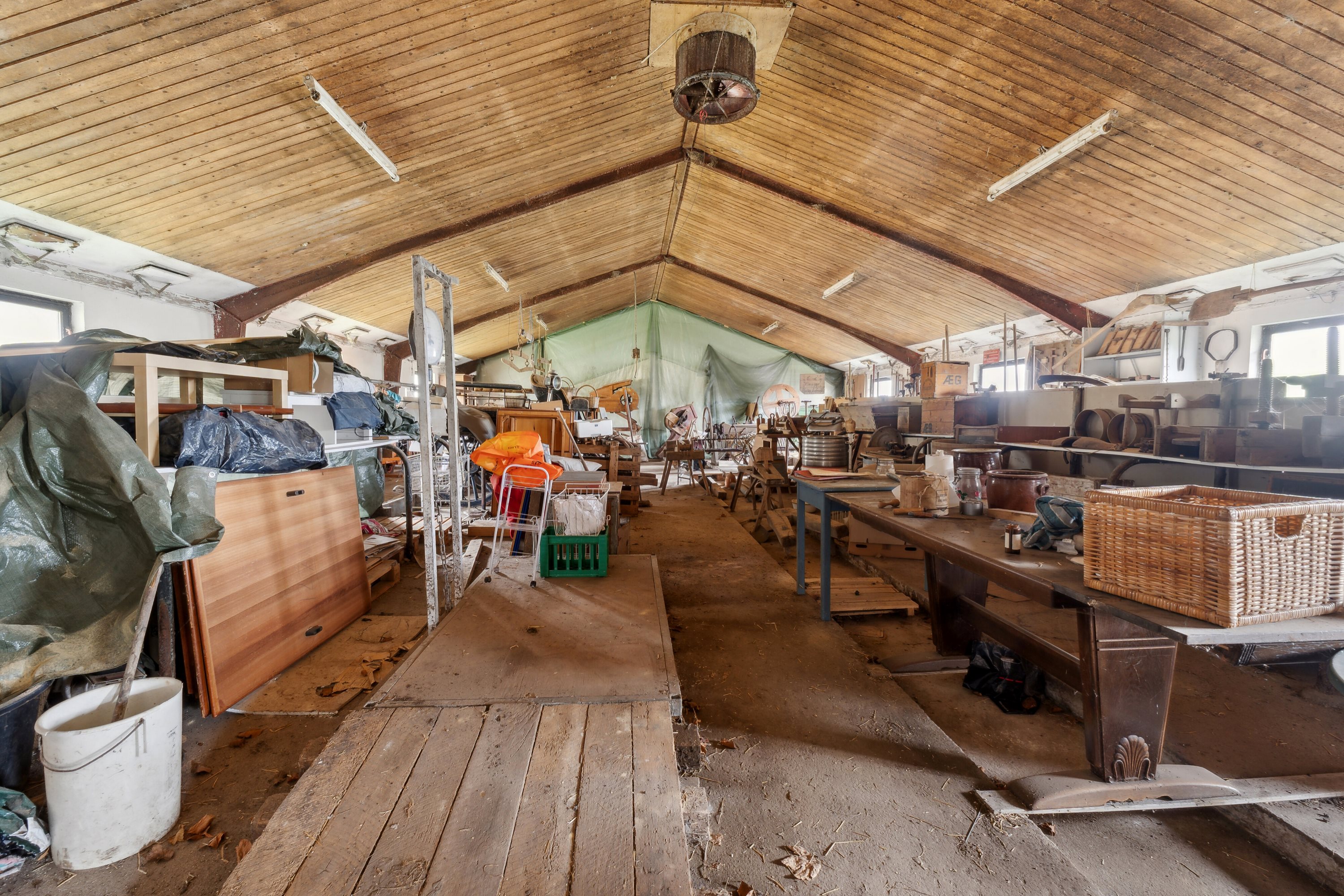 Fremhævet maskinhus billede i fuldskærmstilstand. Billede af Svendborgvej 284, og 270A, Åstrup, 5600 Faaborg