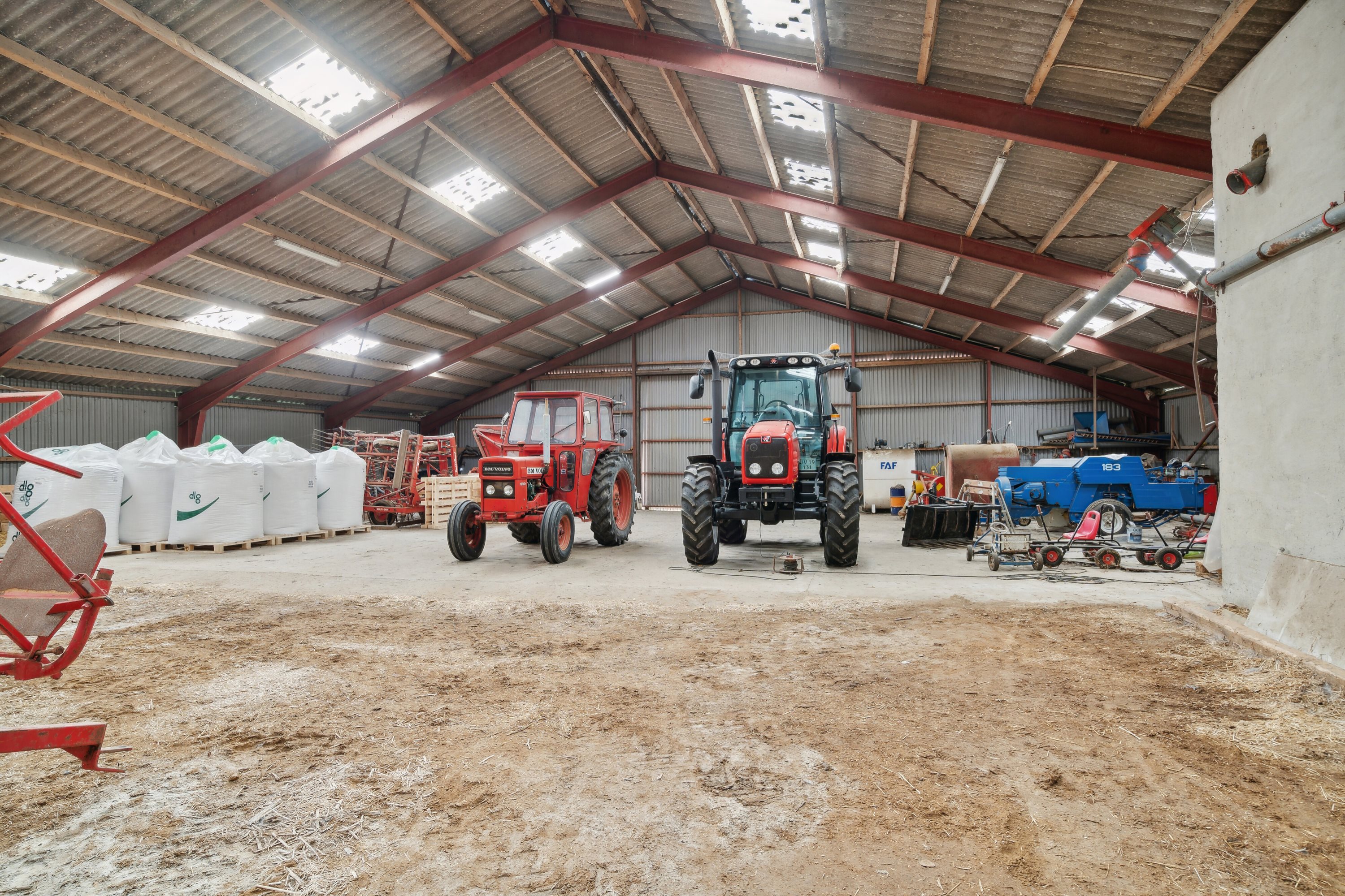 Fremhævet stald billede i fuldskærmstilstand. Billede af Himmelstrupvej 27, Himmelstrup, 5462 Morud