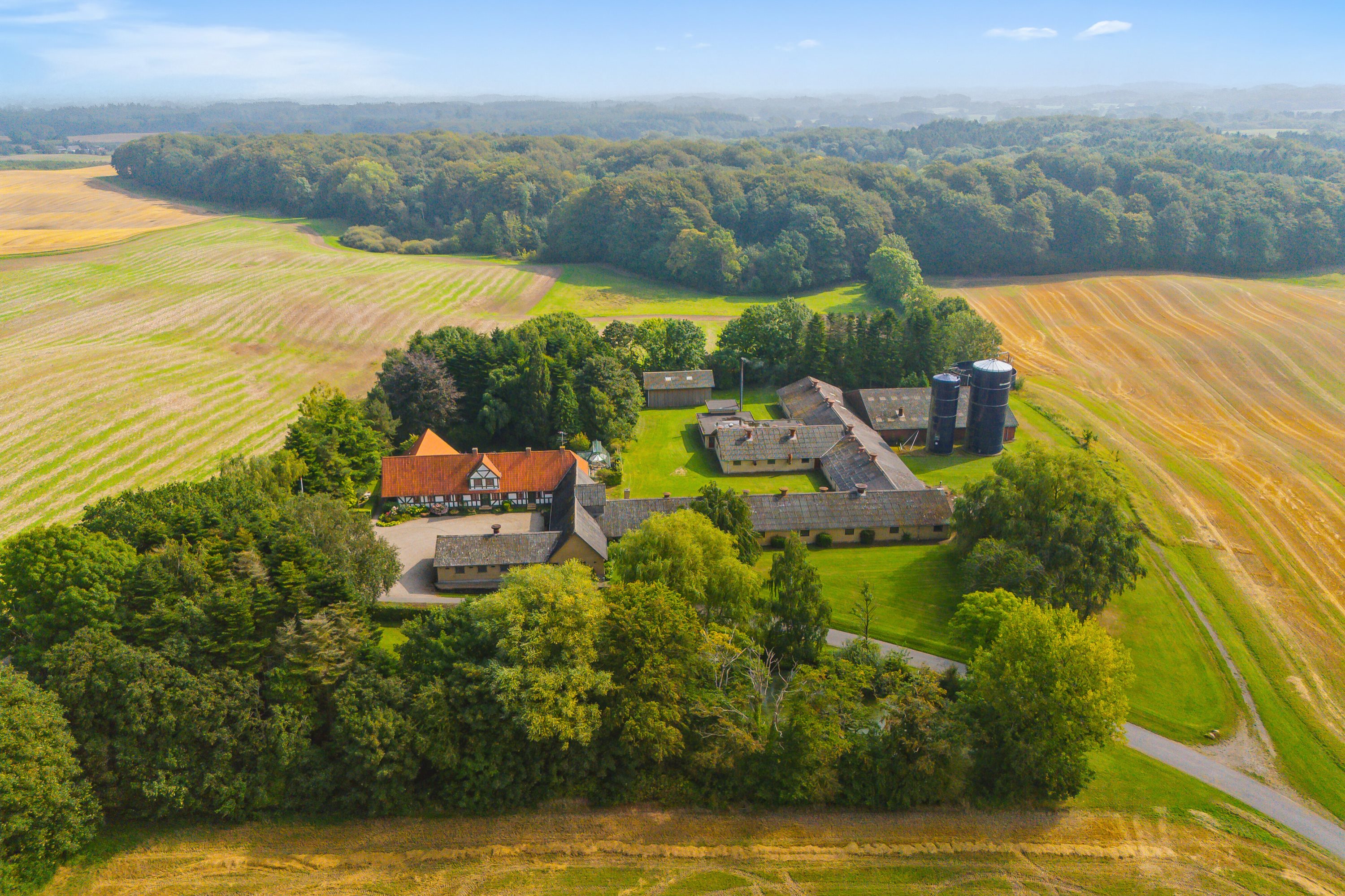 Miniaturebillede 1: luftfoto. Billede af Himmelstrupvej 27, Himmelstrup, 5462 Morud