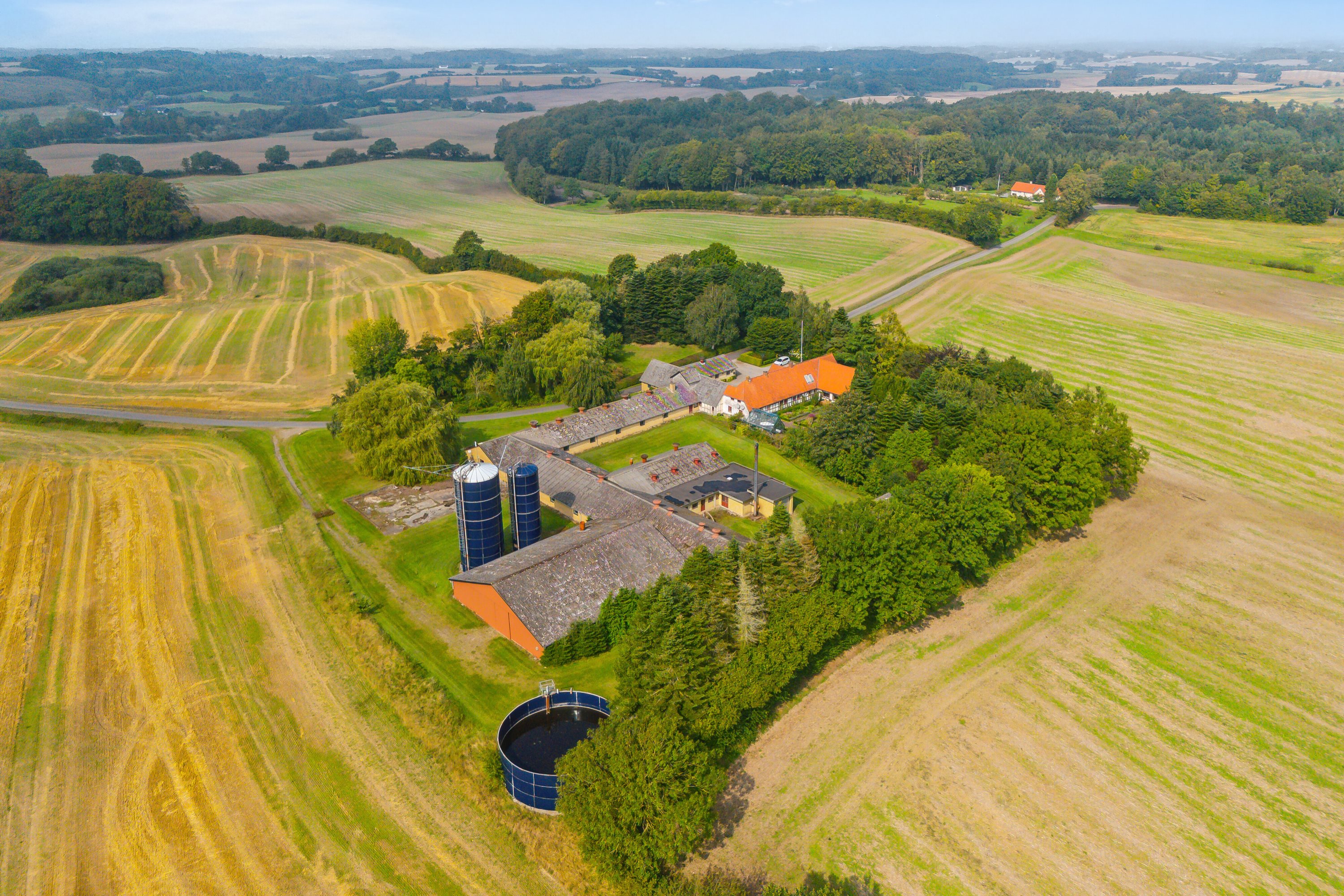 Fremhævet luftfoto billede i fuldskærmstilstand. Billede af Himmelstrupvej 27, Himmelstrup, 5462 Morud