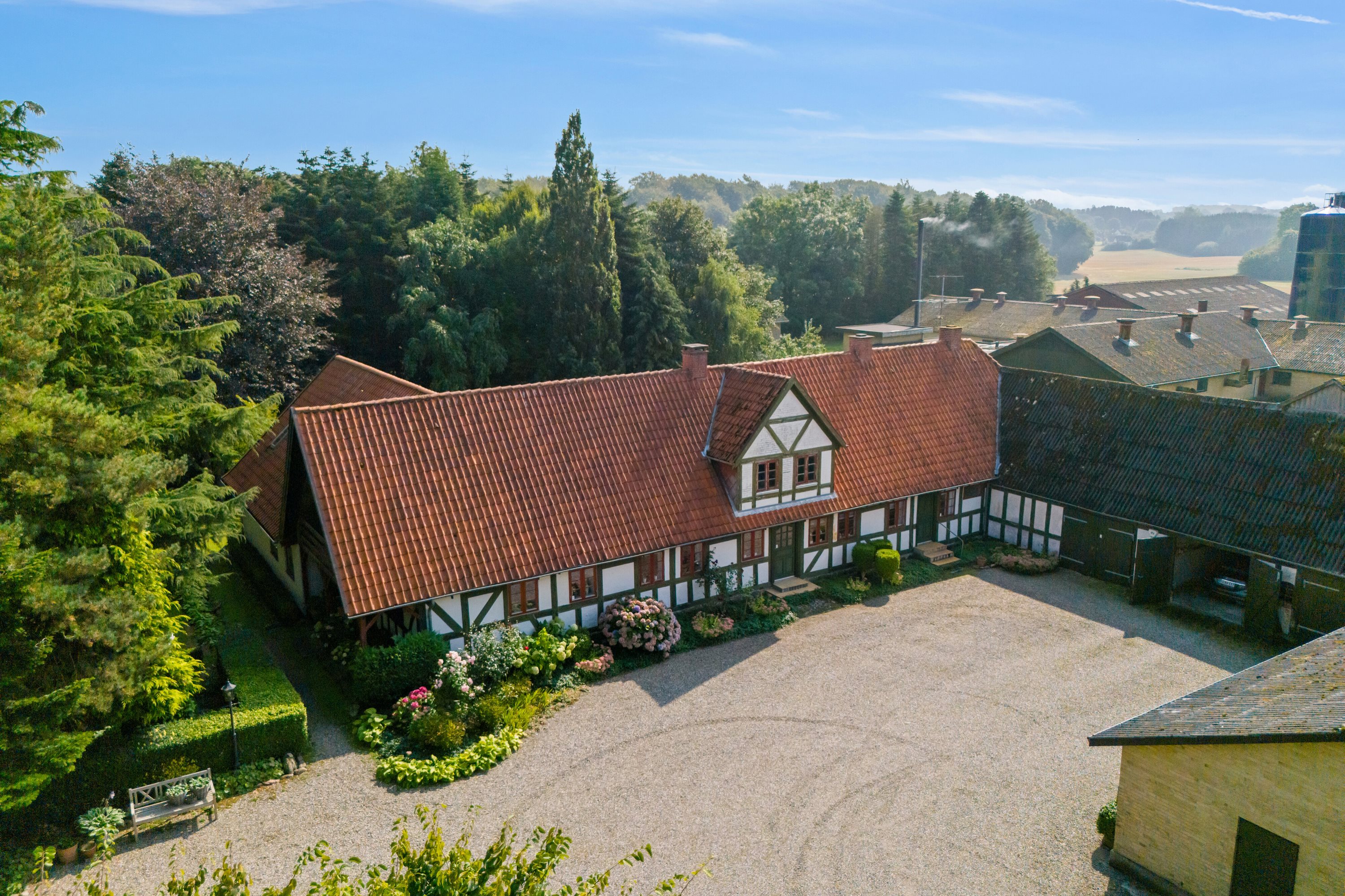 Fremhævet udendørs billede i fuldskærmstilstand. Billede af Himmelstrupvej 27, Himmelstrup, 5462 Morud