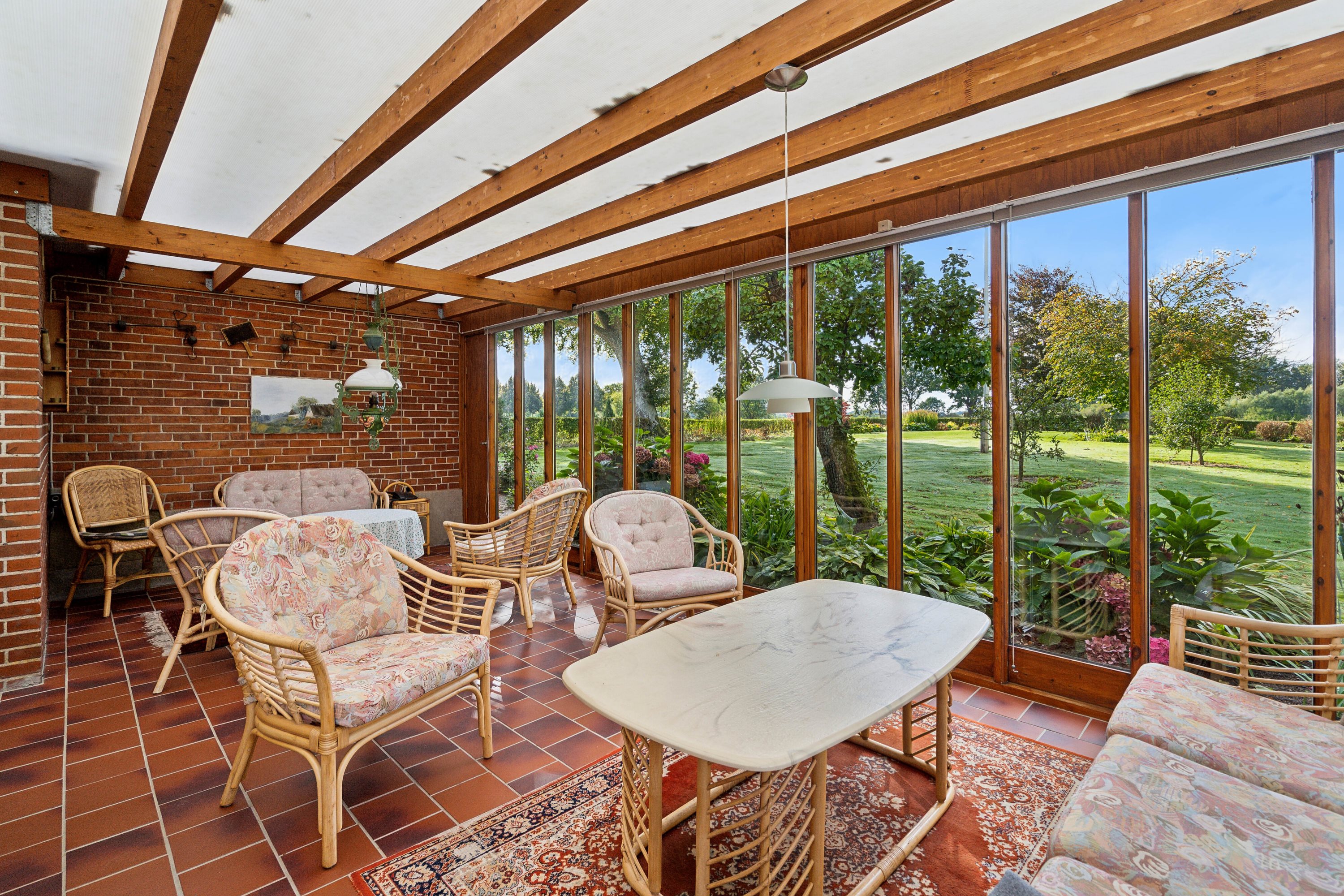 Fremhævet udestue billede i fuldskærmstilstand. Billede af Rugårdsvej 615, Trøstrup, 5210 Odense NV