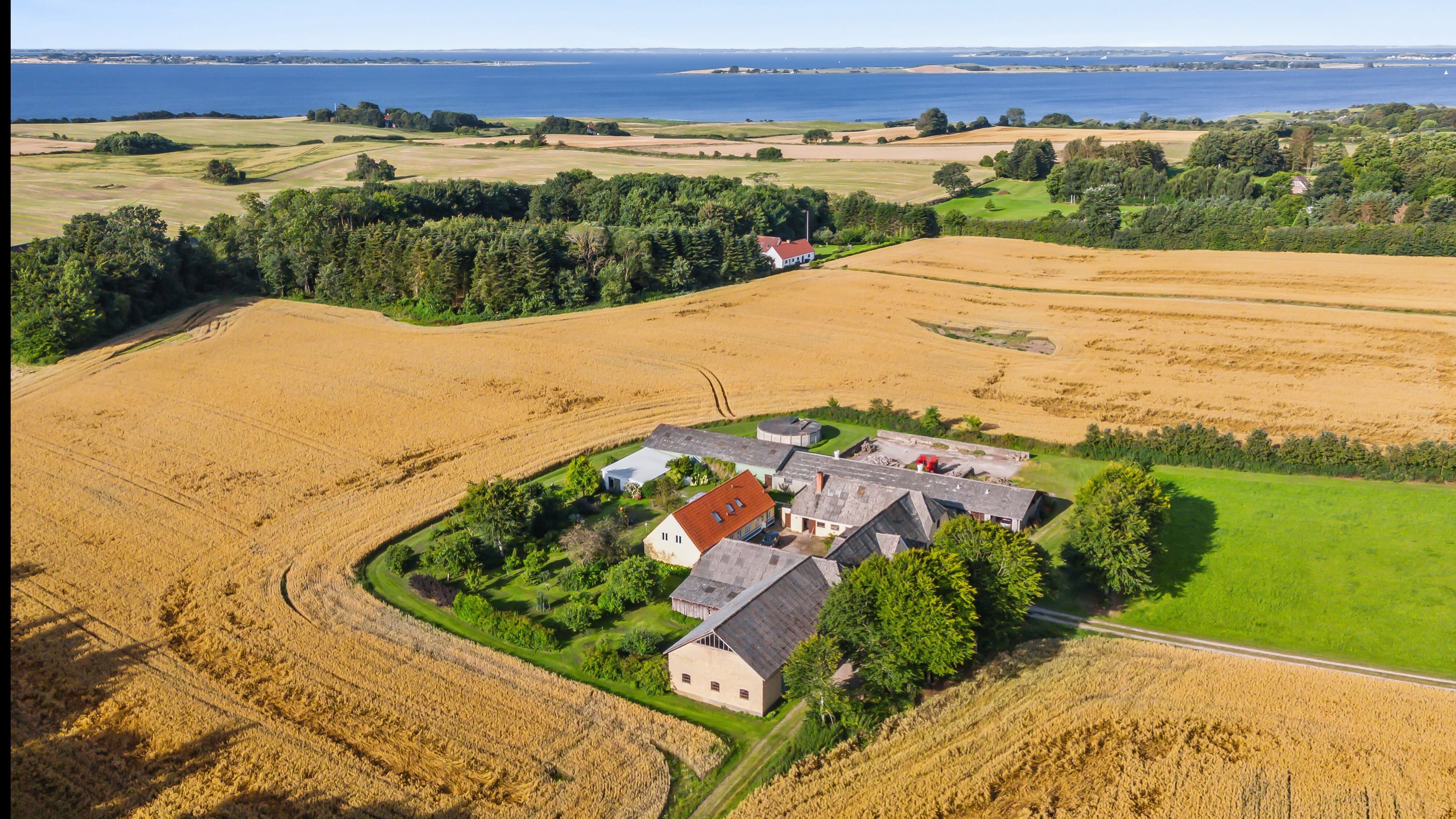 Landejendom: Luftfoto på Svendborgvej 284 (alene en del heraf), Åstrup, 5600 Faaborg