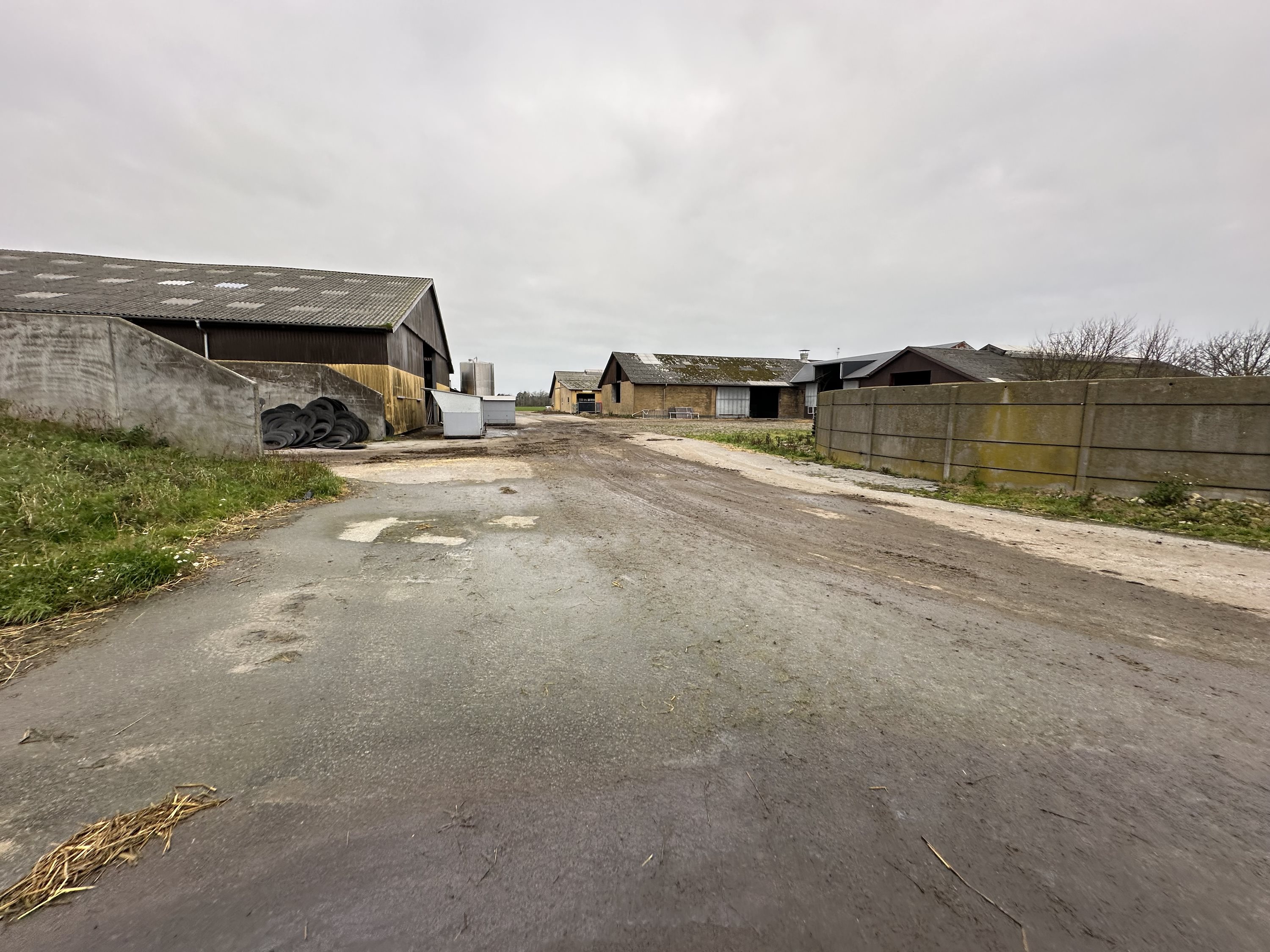 Fremhævet  billede i fuldskærmstilstand. Billede af Nørlev Strandvej 130, 9800 Hjørring