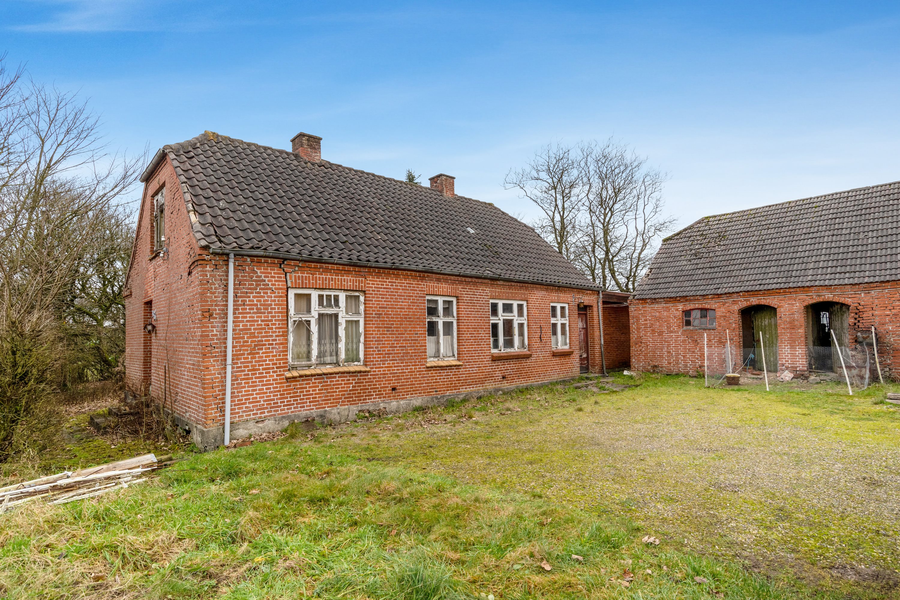 Fremhævet stuehus billede i fuldskærmstilstand. Billede af del af Lægårdvej 109, 7500 Holstebro