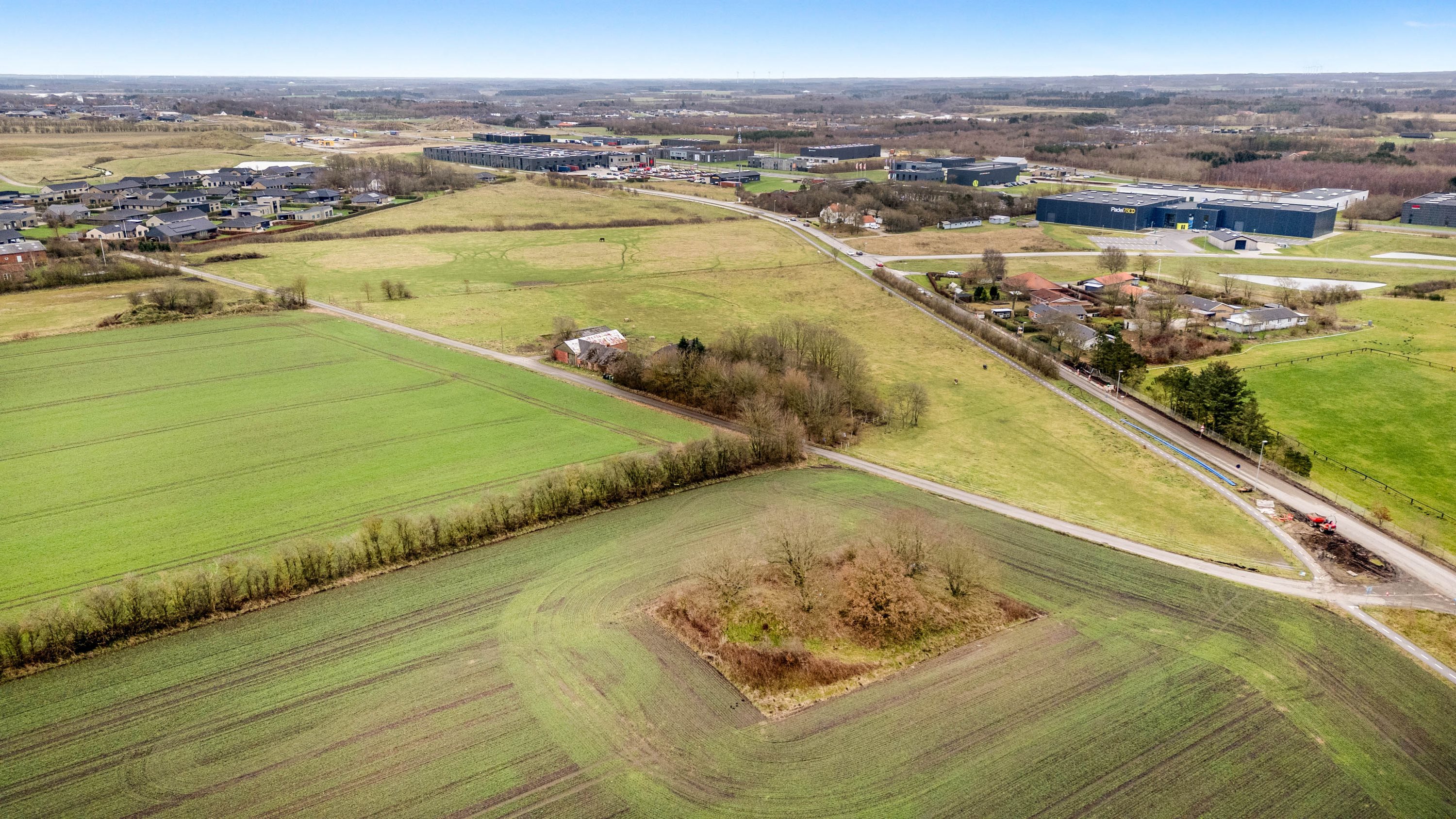 Fremhævet luftfoto billede i fuldskærmstilstand. Billede af del af Lægårdvej 109, 7500 Holstebro