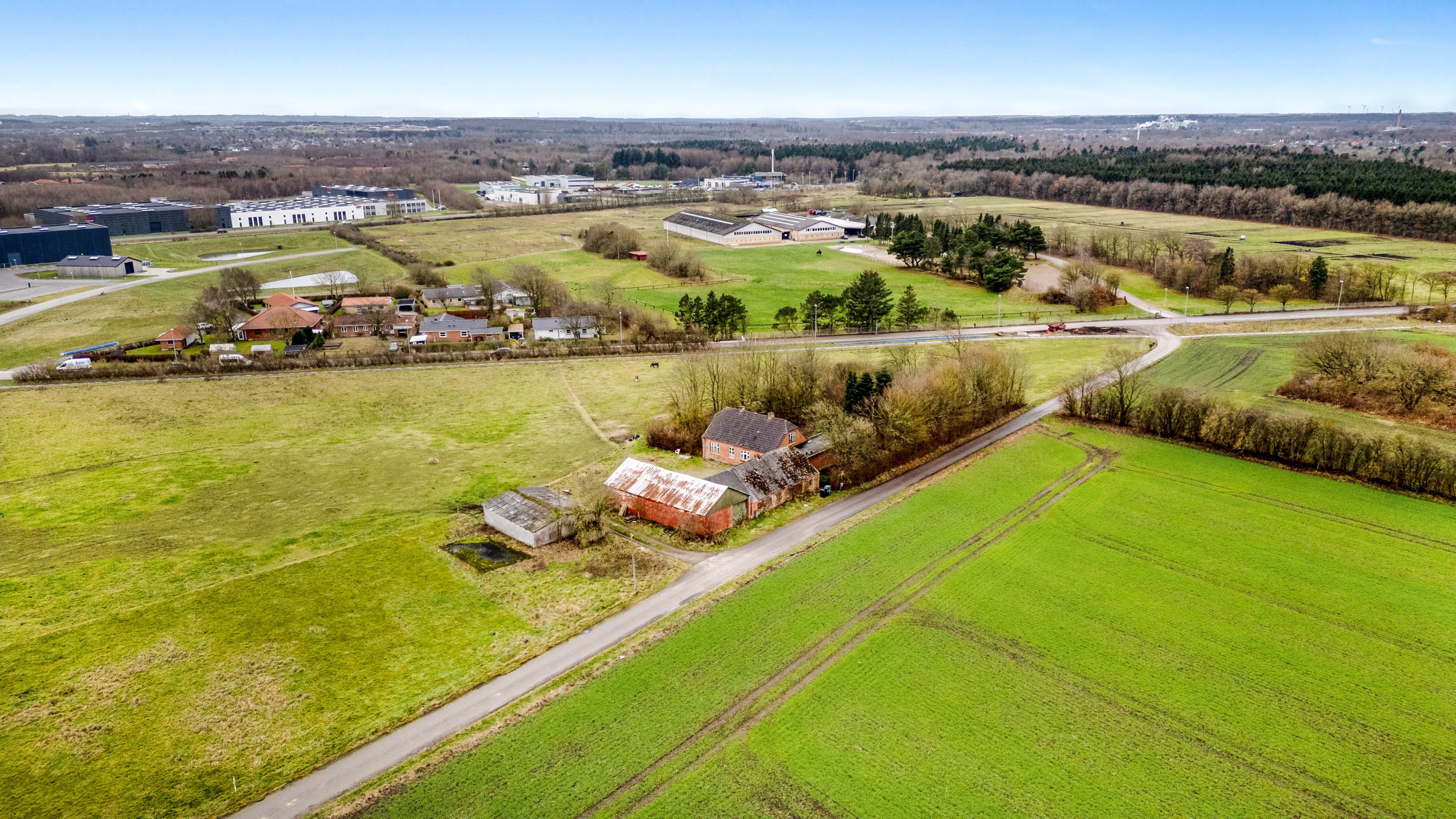 Miniaturebillede 1: luftfoto. Billede af del af Lægårdvej 109, 7500 Holstebro