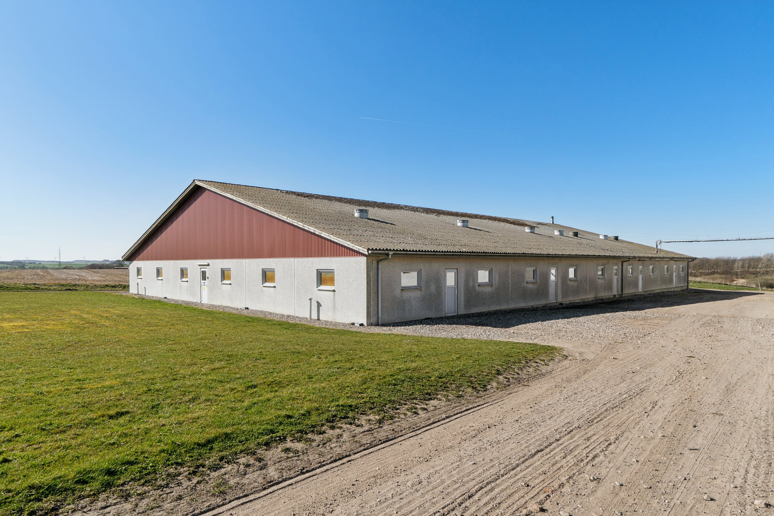 Fremhævet  billede i fuldskærmstilstand. Billede af Skovendevej 5, 9750 Østervrå