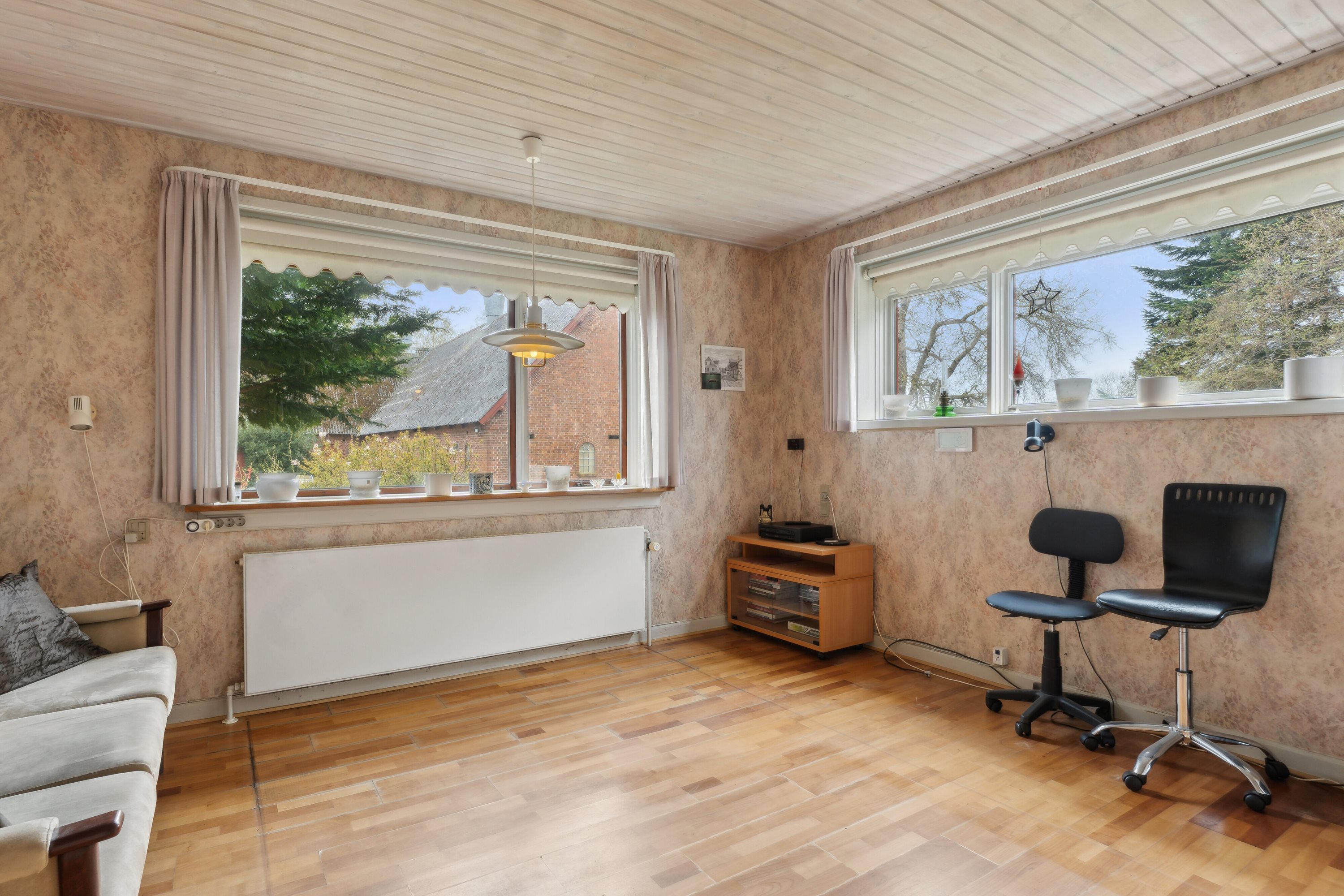 Fremhævet alrum billede i fuldskærmstilstand. Billede af Revsørevej 37, Vormark, 5874 Hesselager