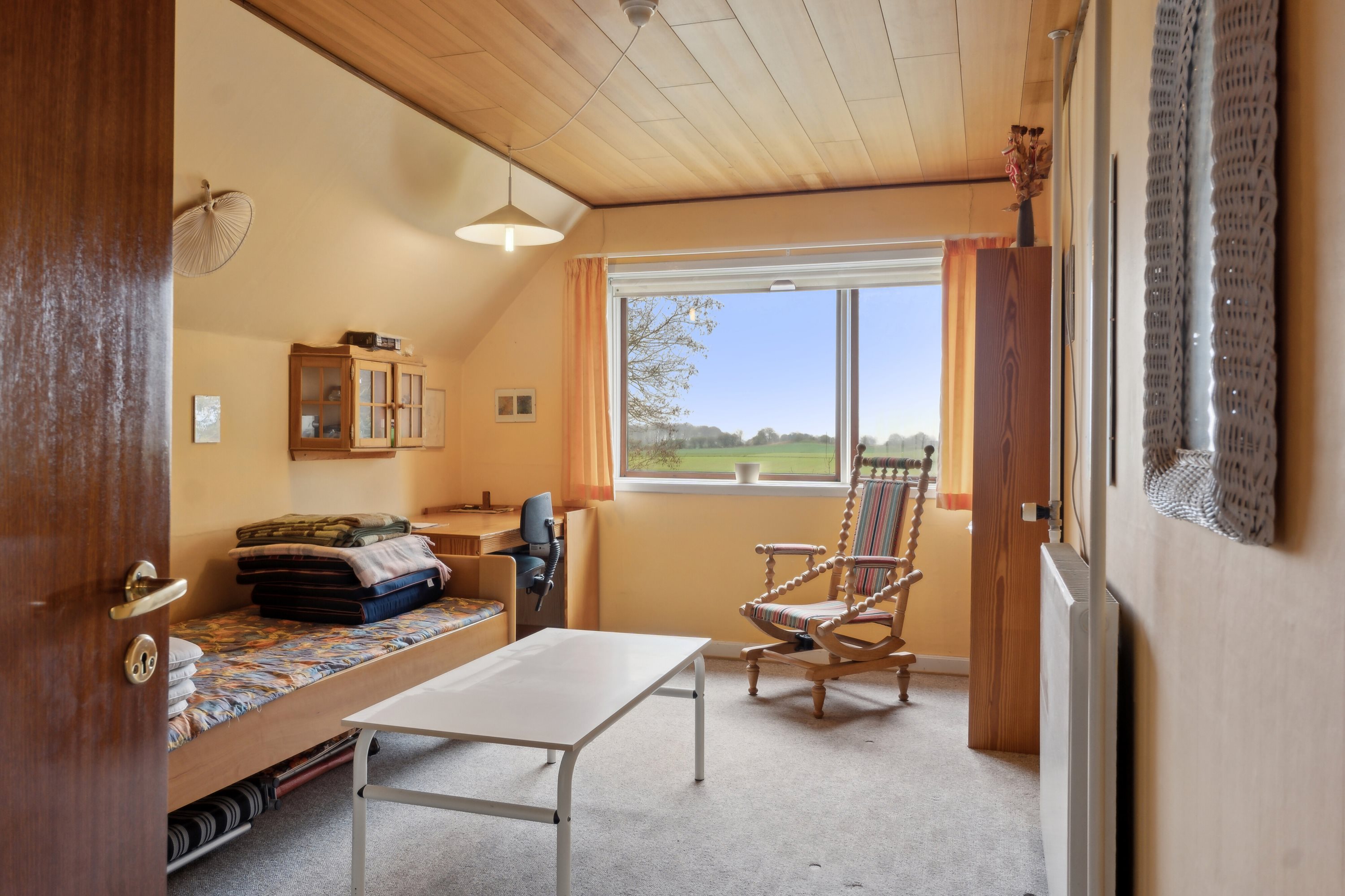 Fremhævet alrum billede i fuldskærmstilstand. Billede af Revsørevej 37, Vormark, 5874 Hesselager