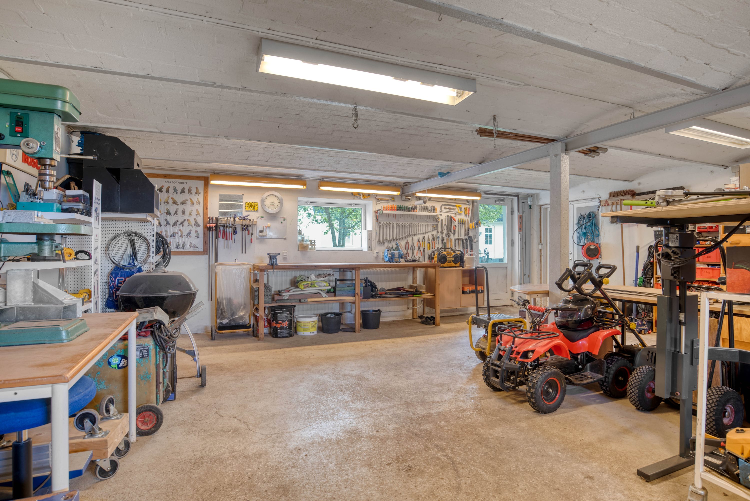Fremhævet værksted billede i fuldskærmstilstand. Billede af Røjkærvej 4, Vind, 7500 Holstebro
