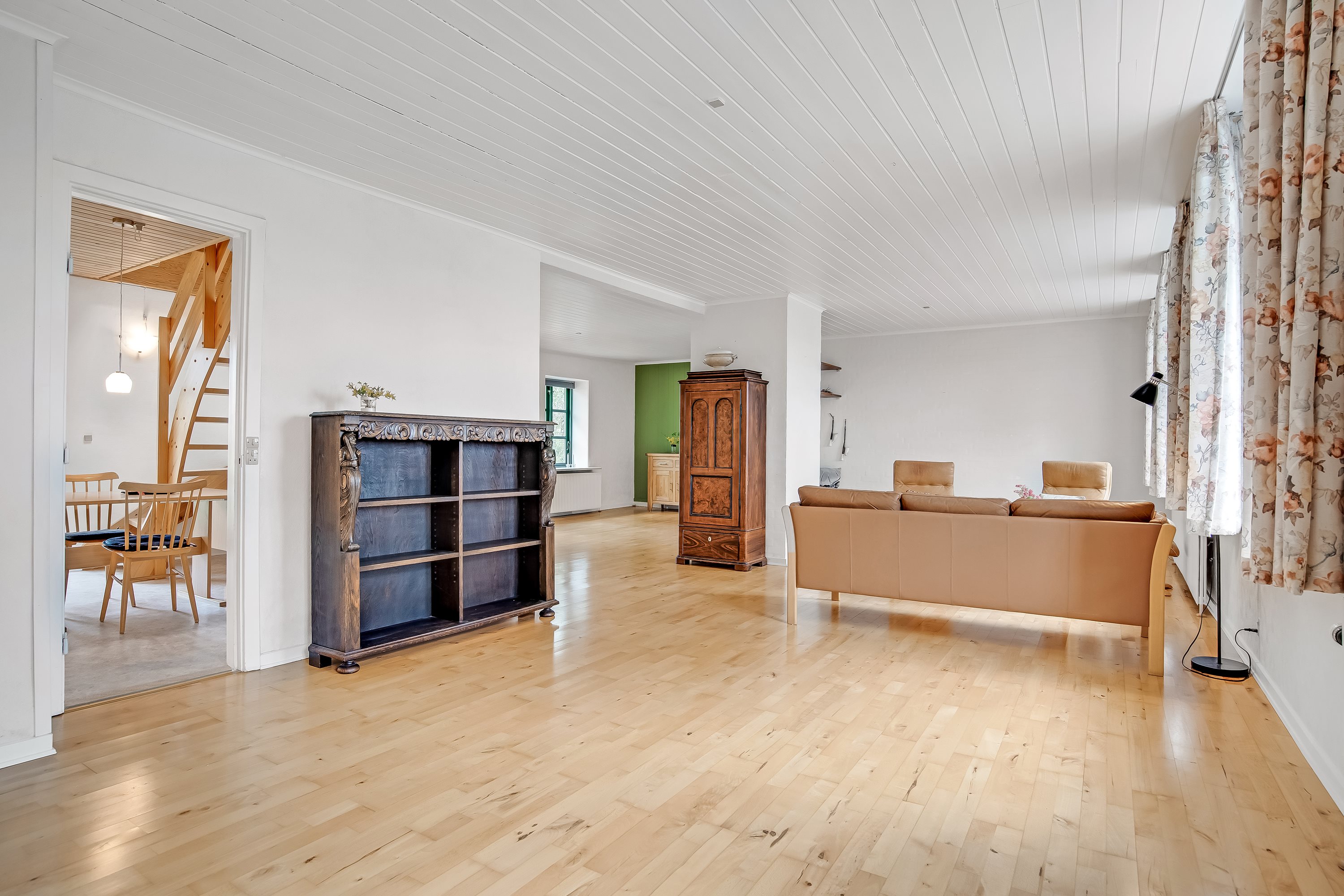 Fremhævet stue billede i fuldskærmstilstand. Billede af Skalmstrupvej 16, 7850 Stoholm Jyll