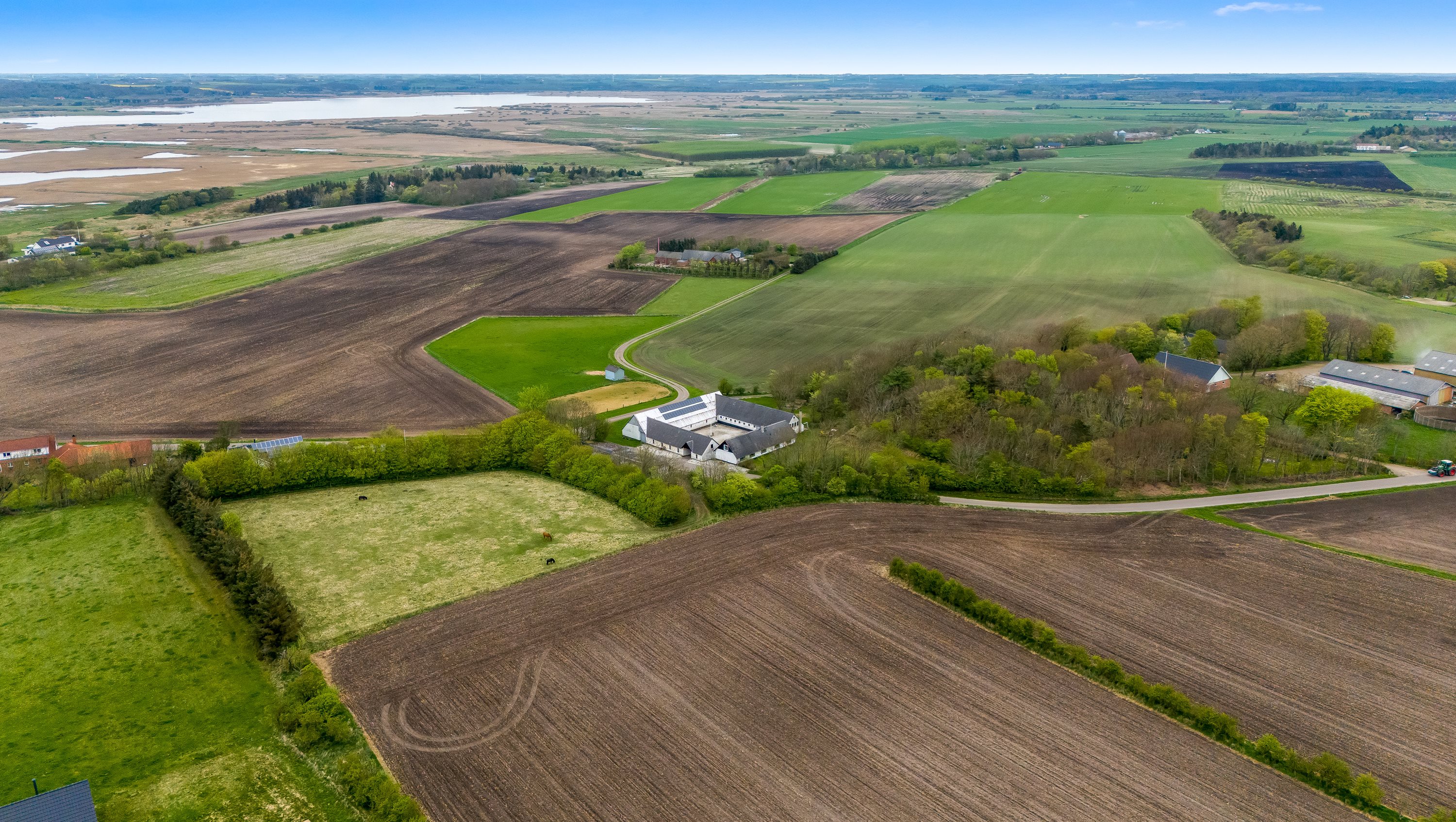 Fremhævet luftfoto billede i fuldskærmstilstand. Billede af Geddalvej 54, Geddal, 7830 Vinderup