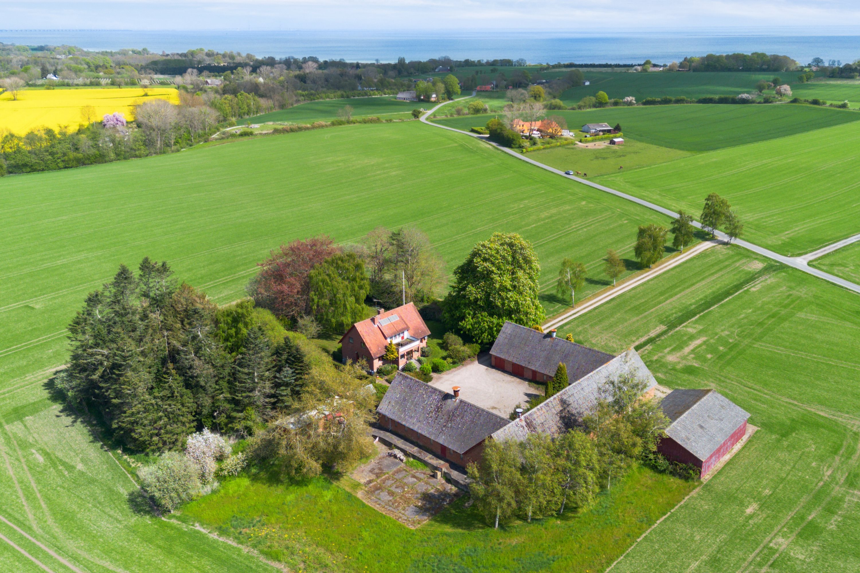 Fremhævet luftfoto billede i fuldskærmstilstand. Billede af Revsørevej 37, Vormark, 5874 Hesselager