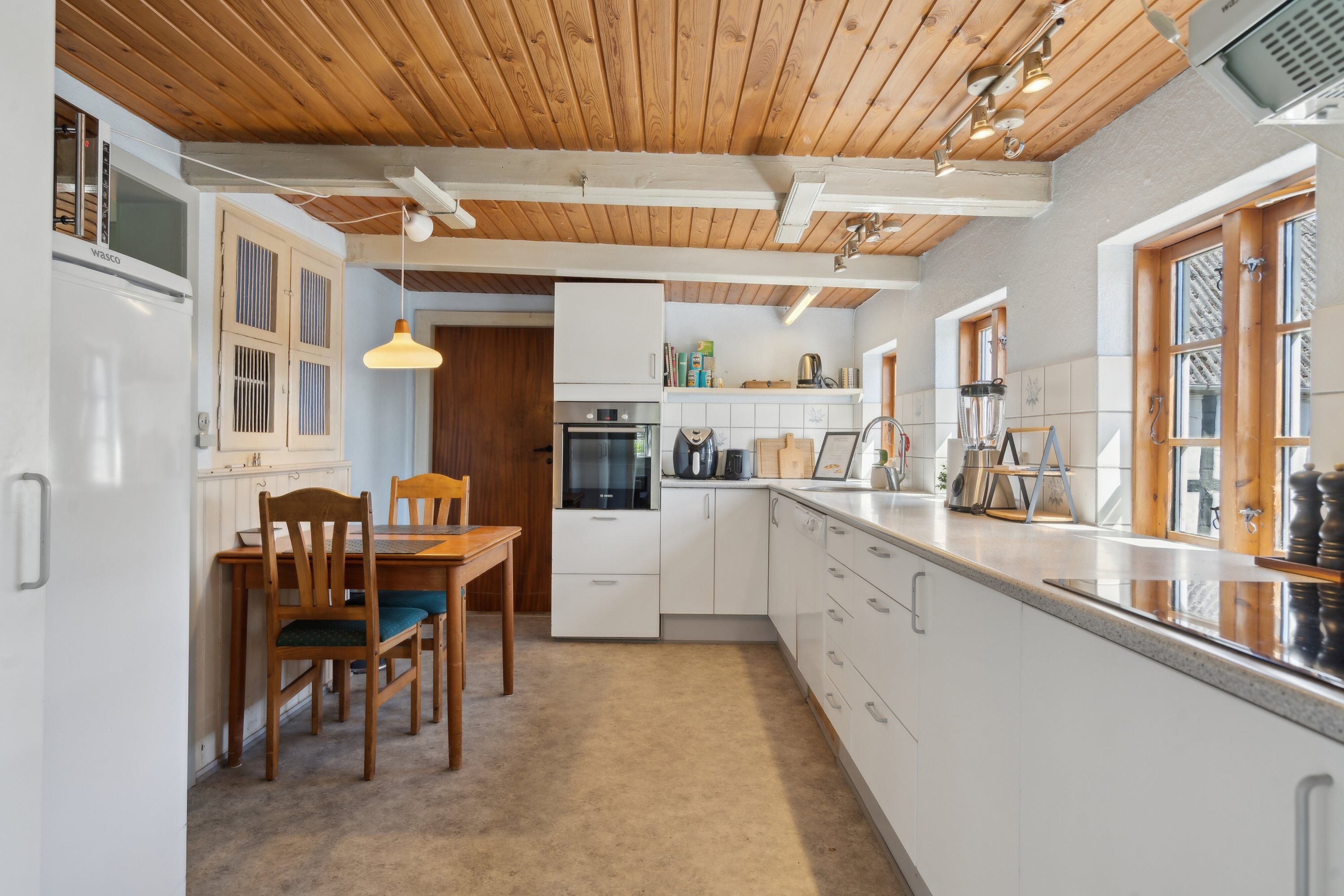 Fremhævet køkken billede i fuldskærmstilstand. Billede af Fjellerupvej 23, Fjellerup, 5463 Harndrup