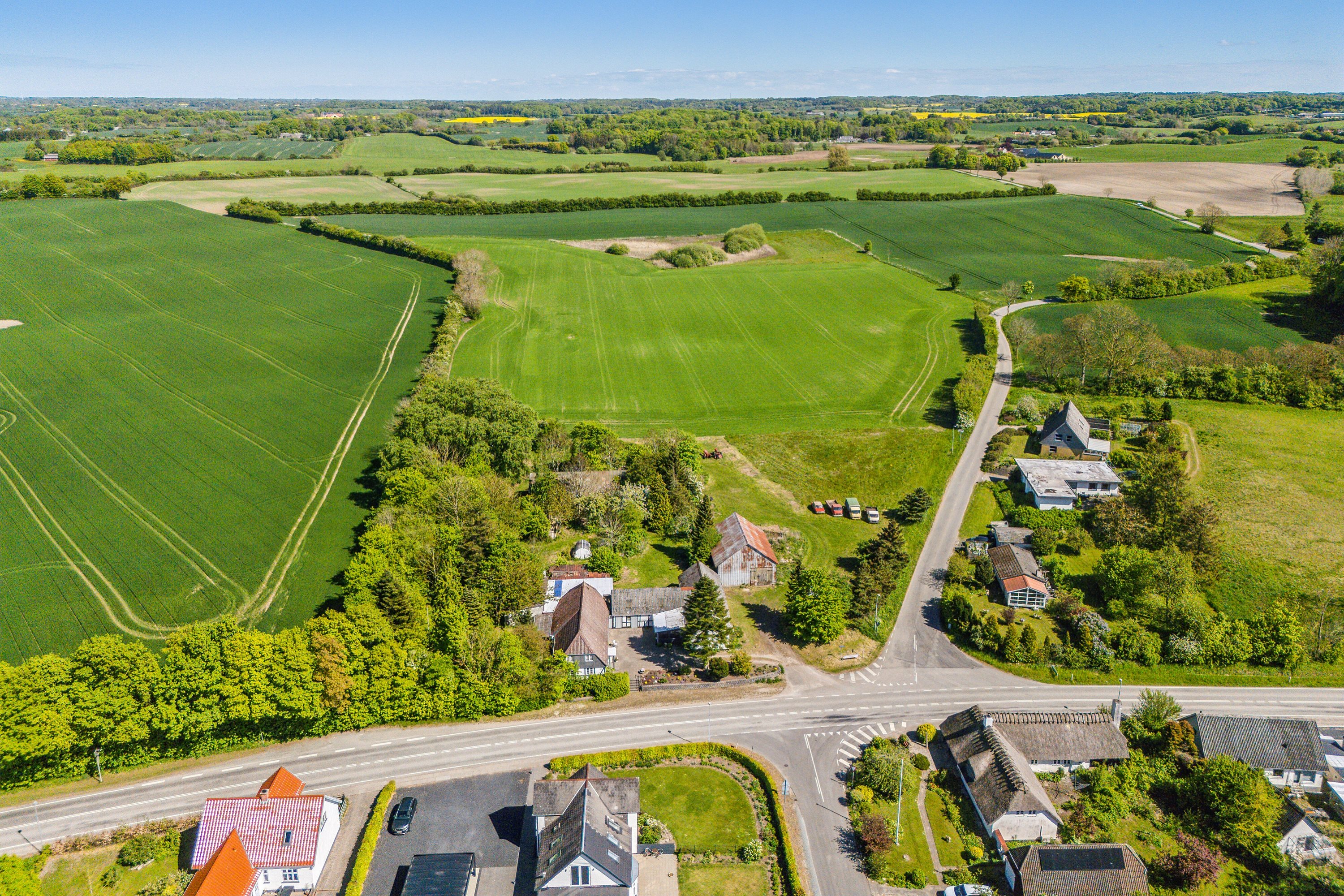 Fremhævet luftfoto billede i fuldskærmstilstand. Billede af Fjellerupvej 23, Fjellerup, 5463 Harndrup