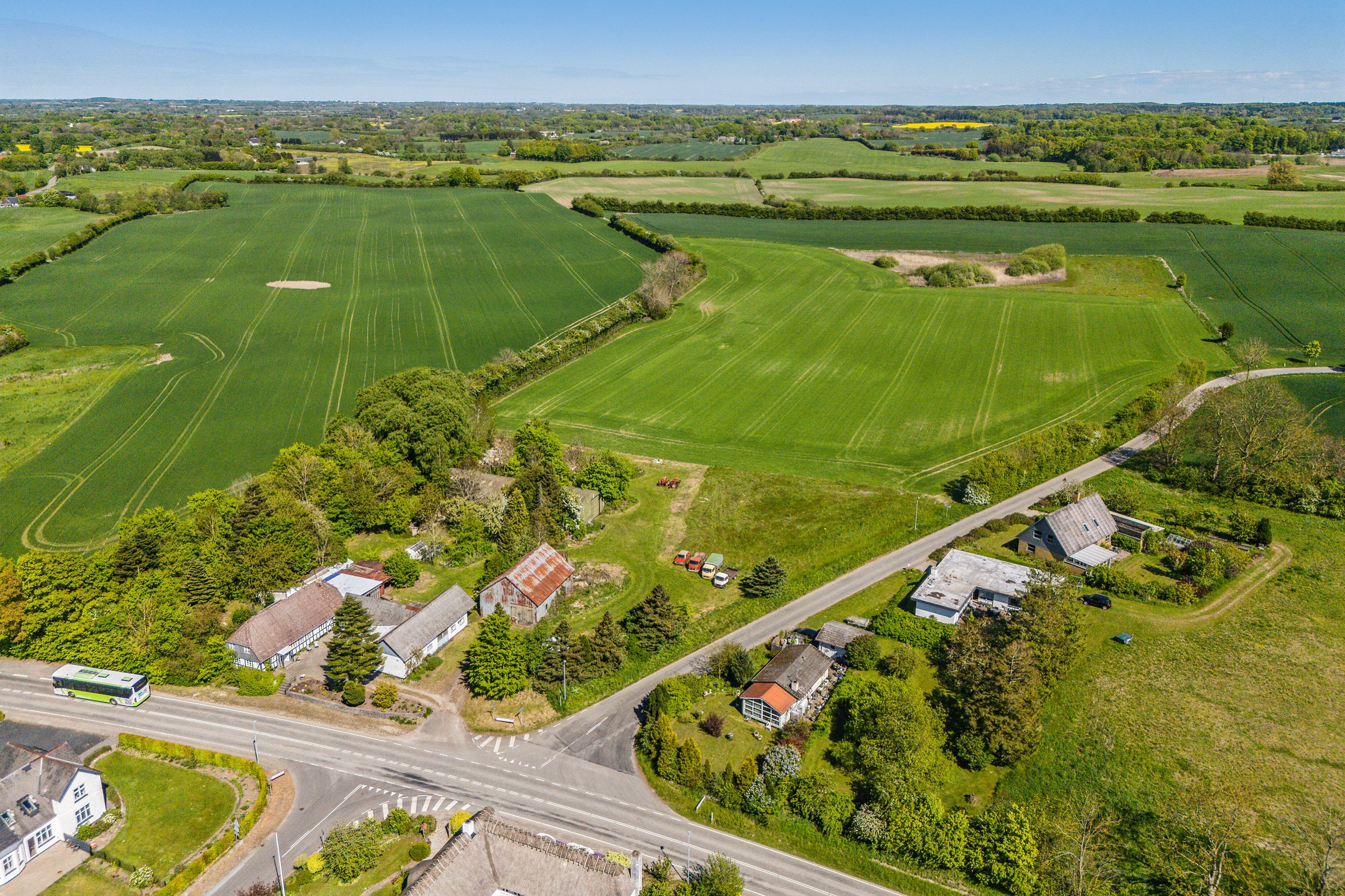 Fremhævet luftfoto billede i fuldskærmstilstand. Billede af Fjellerupvej 23, Fjellerup, 5463 Harndrup