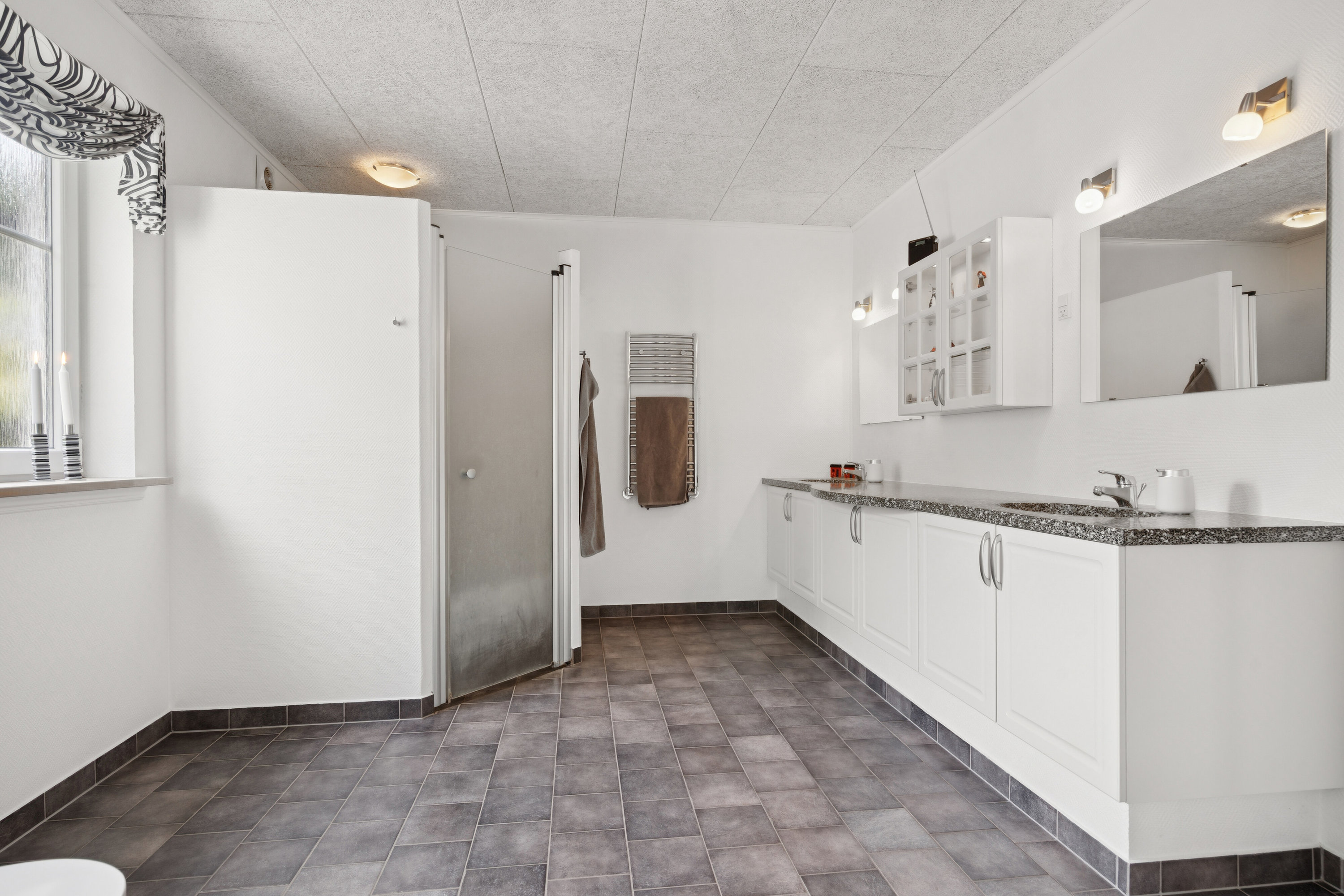 Fremhævet  billede i fuldskærmstilstand. Billede af Fjeldgårdsvej 13, 9750 Østervrå