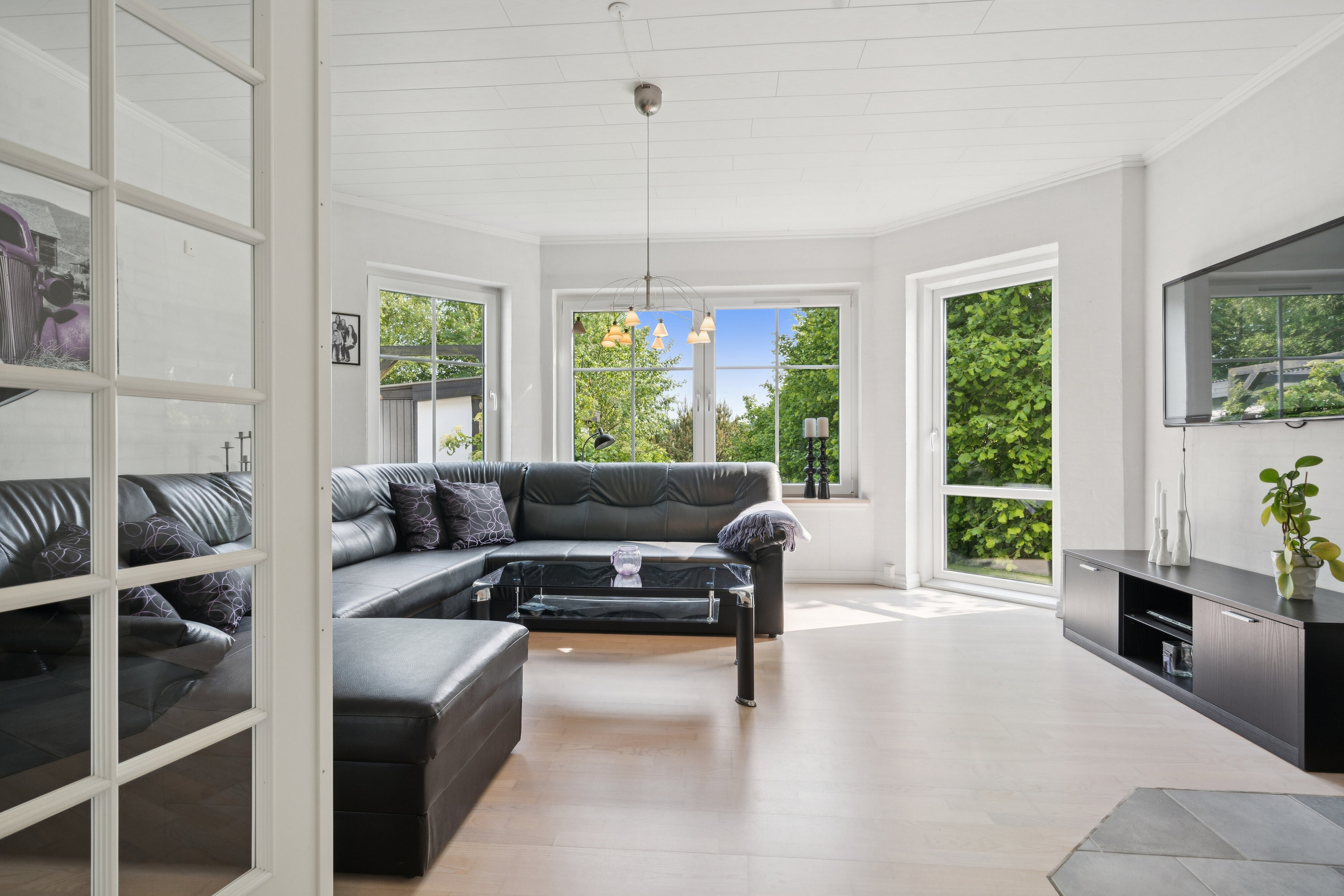 Fremhævet  billede i fuldskærmstilstand. Billede af Fjeldgårdsvej 13, 9750 Østervrå