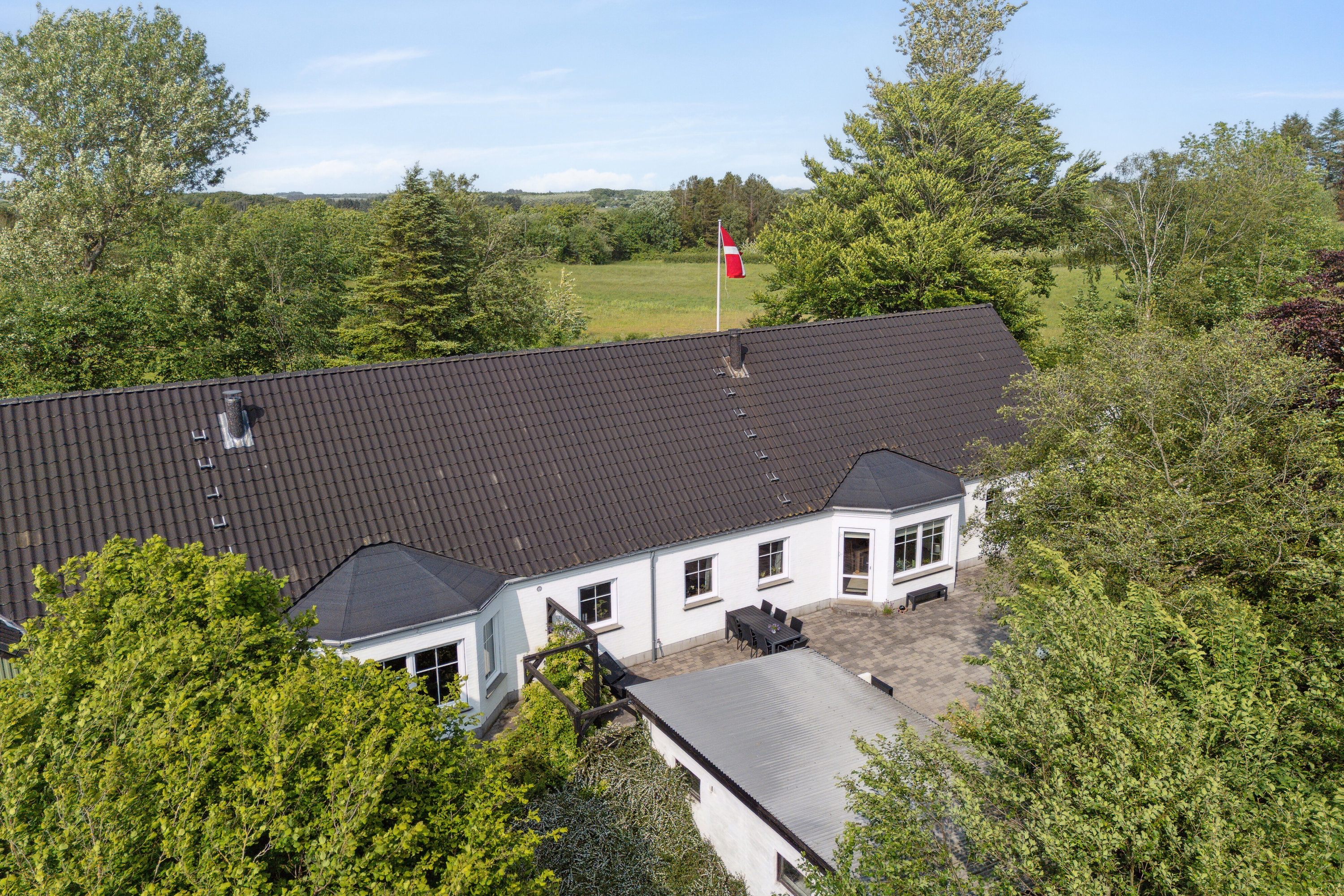 Fremhævet  billede i fuldskærmstilstand. Billede af Fjeldgårdsvej 13, 9750 Østervrå