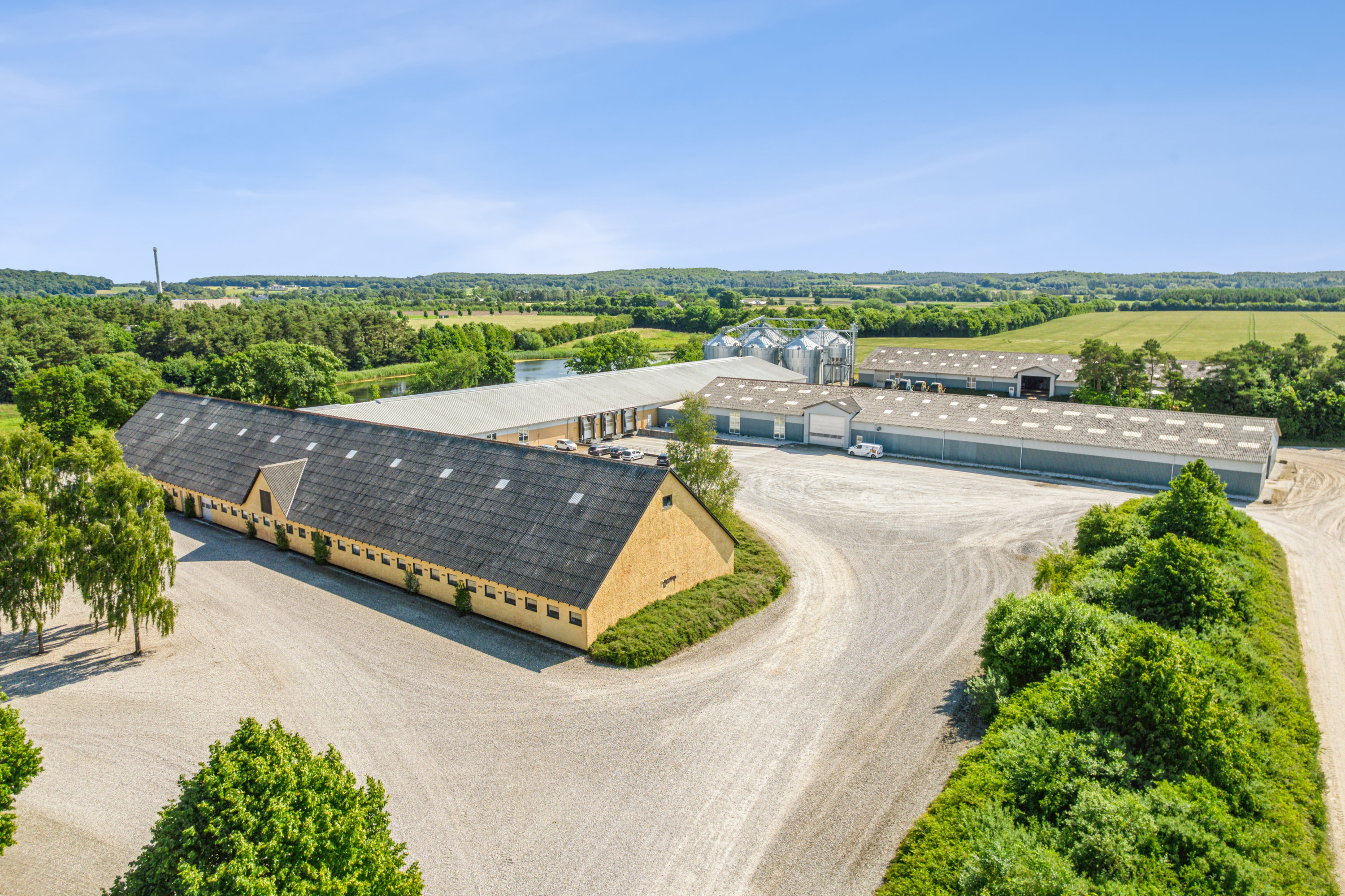 Fremhævet  billede i fuldskærmstilstand. Billede af Århusvej 23A, Auning Mark, 8963 Auning