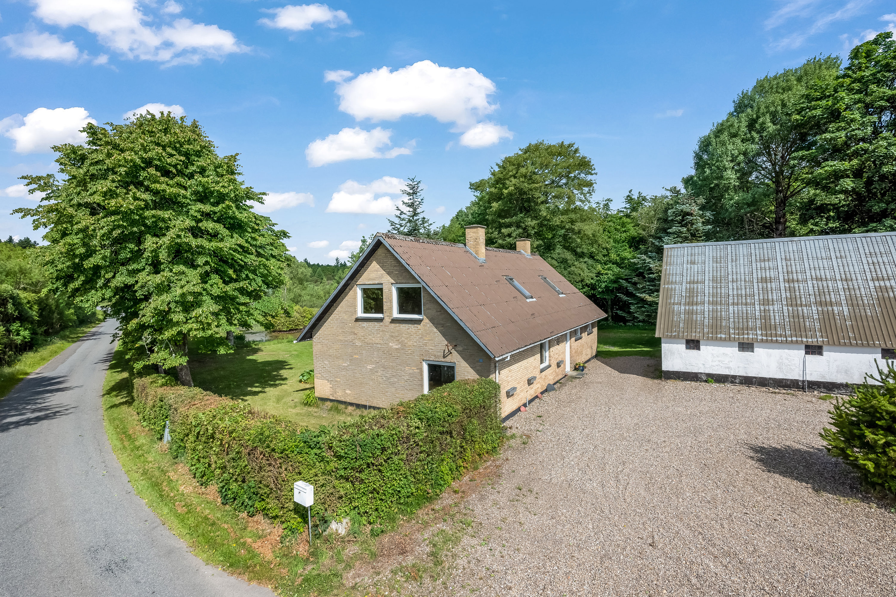 Fremhævet ejendommen billede i fuldskærmstilstand. Billede af Ormstrupvej 12, Idom, 7500 Holstebro