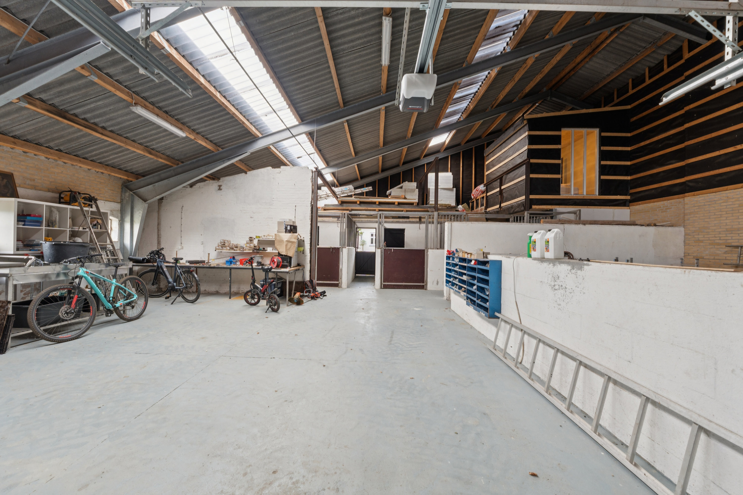 Fremhævet stald billede i fuldskærmstilstand. Billede af Svanningehuse 30, Diernæs, 5600 Faaborg