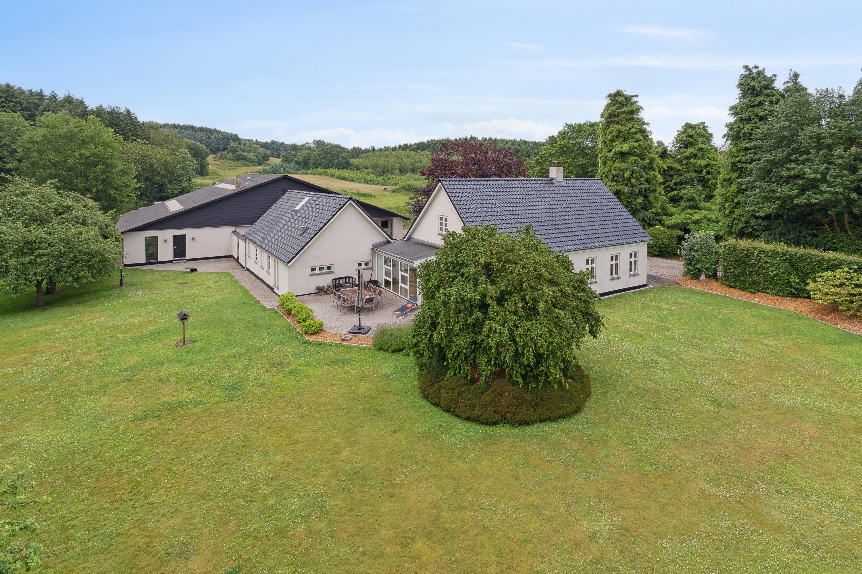 Fremhævet luftfoto billede i fuldskærmstilstand. Billede af Svanningehuse 30, Diernæs, 5600 Faaborg