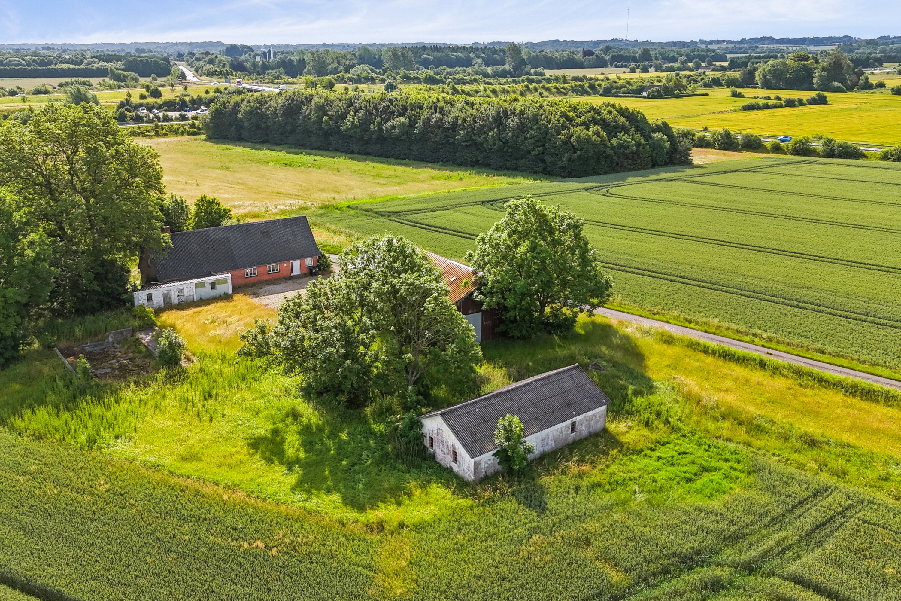 Fremhævet luftfoto billede i fuldskærmstilstand. Billede af Kirstinebjergvej 27, Årslev, 5792 Årslev