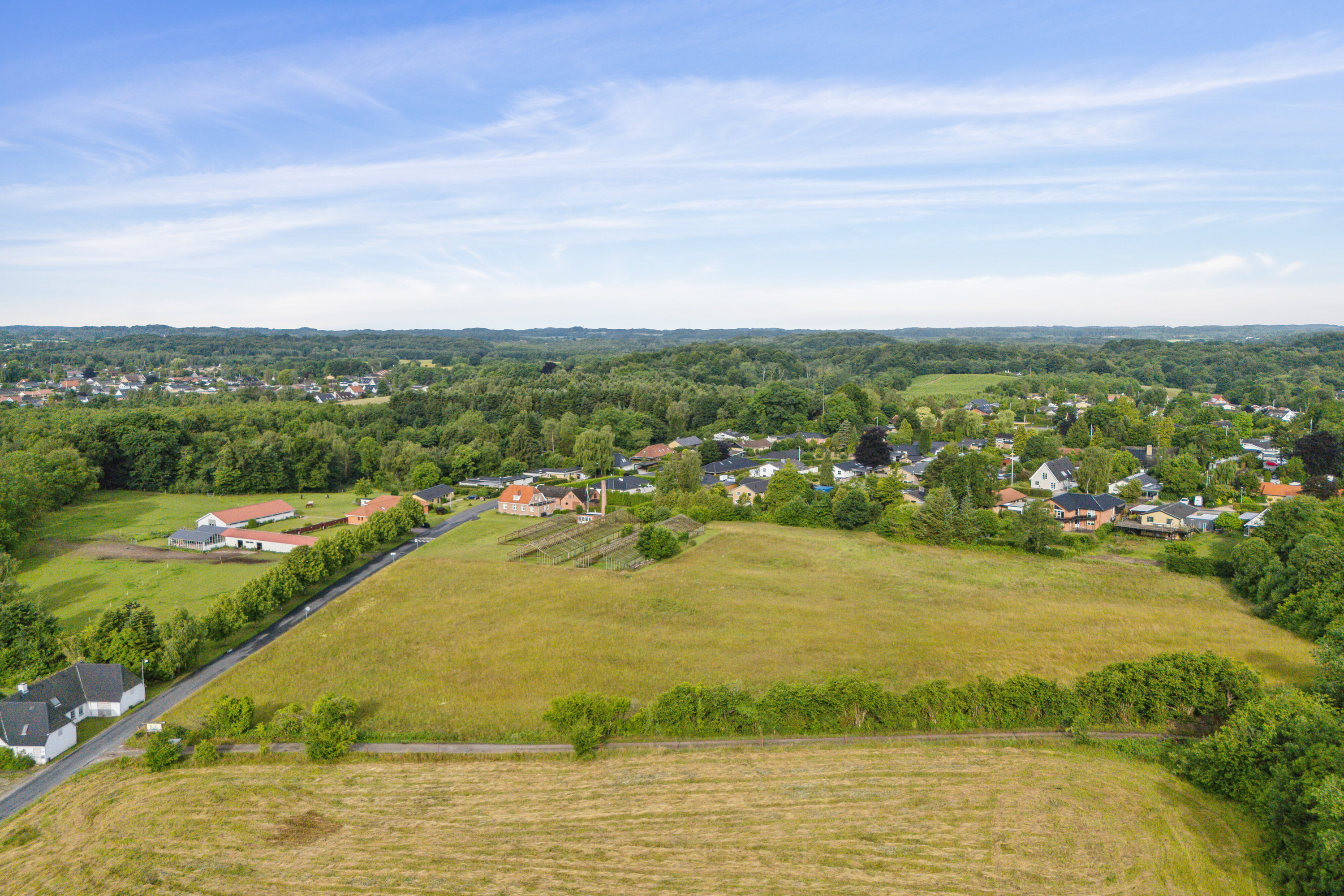 Fremhævet luftfoto billede i fuldskærmstilstand. Billede af Tyrsbjergvej 67, Villestofte, 5210 Odense NV