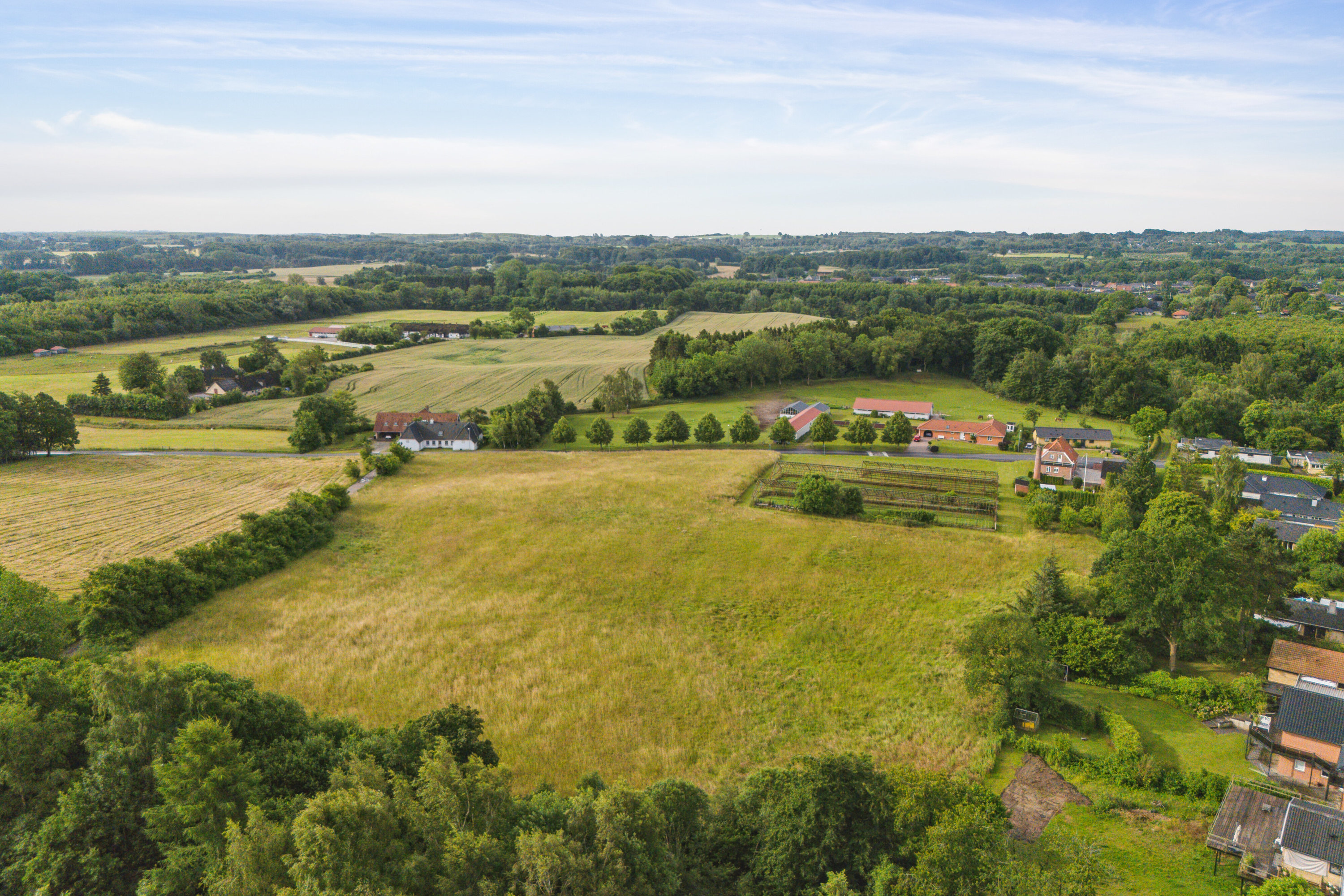 Fremhævet luftfoto billede i fuldskærmstilstand. Billede af Tyrsbjergvej 67, Villestofte, 5210 Odense NV
