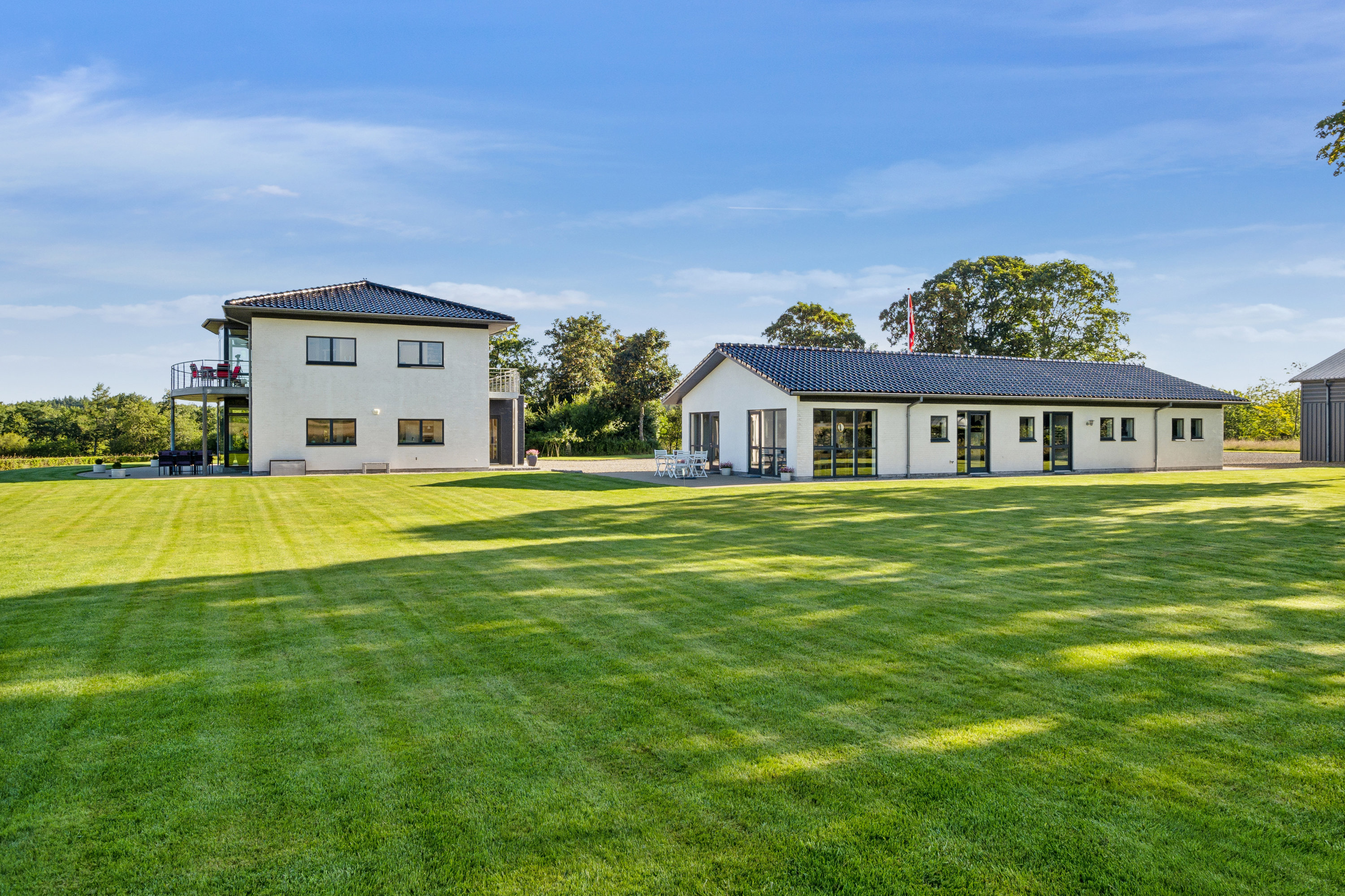 Fremhævet  billede i fuldskærmstilstand. Billede af Ravnholtvej 5, Knudstrup, 8620 Kjellerup